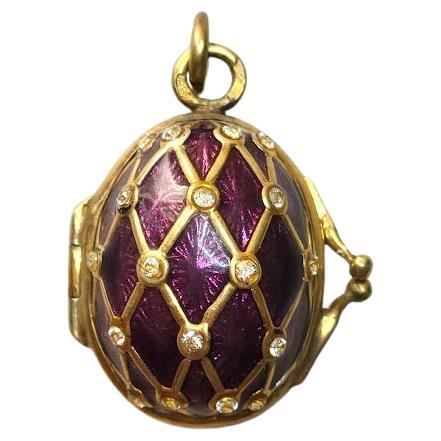 Is a silver necklace worth it?
