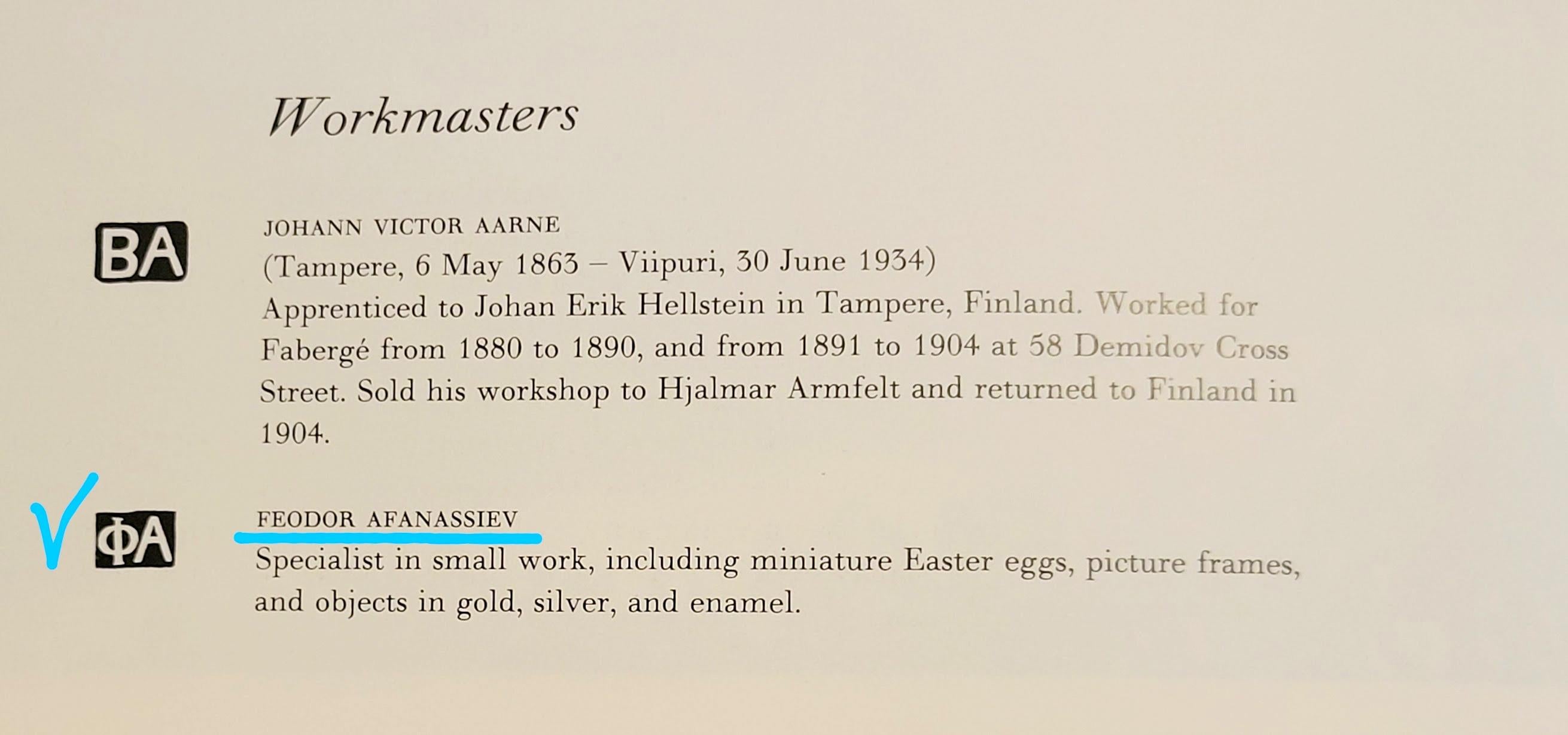 Ciondolo a forma di uovo imperiale in smalto guilloché dorato, maestro d'opera Feodor Afanasiev in vendita 9