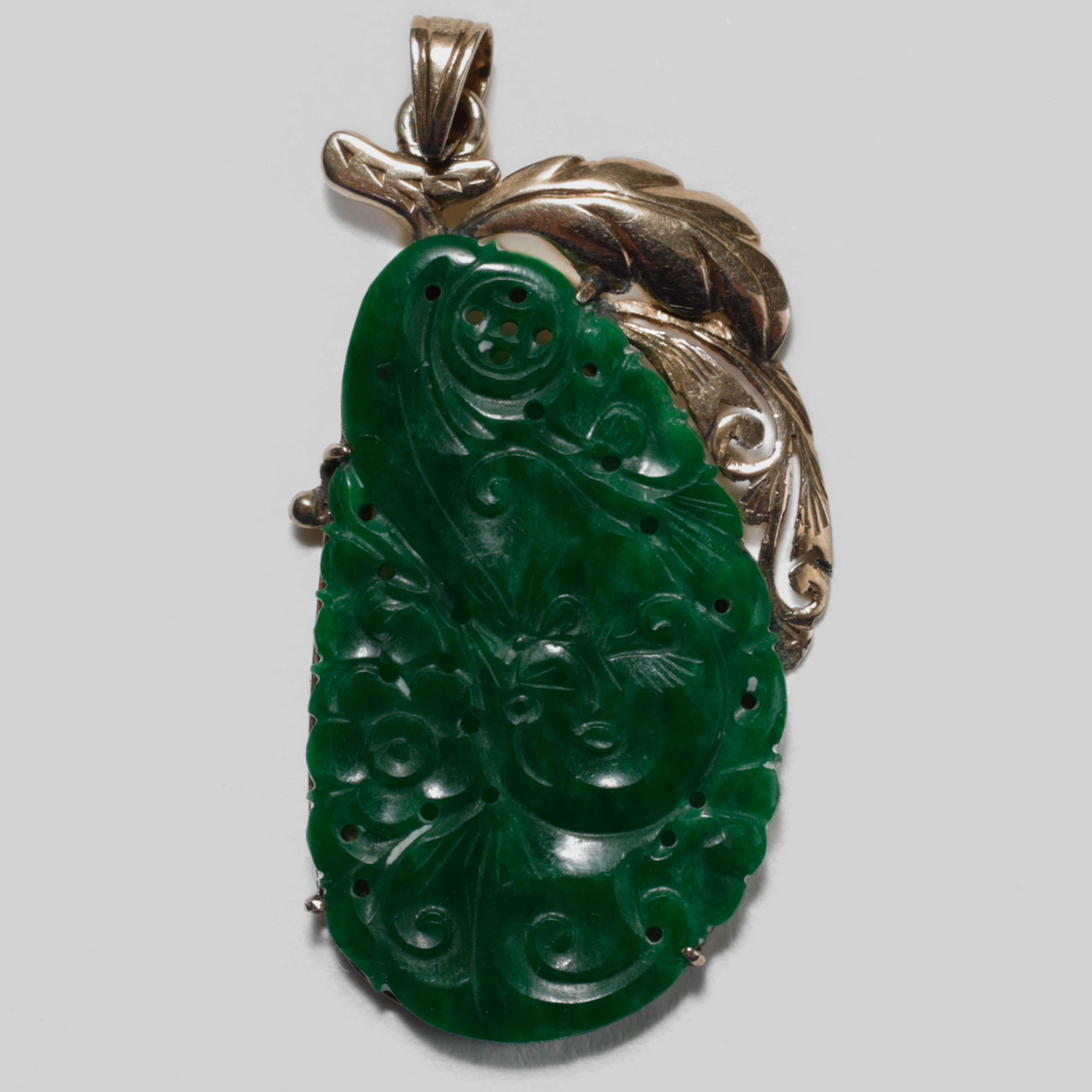 Jade Pendant, Vivid Green, Impeccable Carving, Certified Untreated Chromium Jade For Sale 4