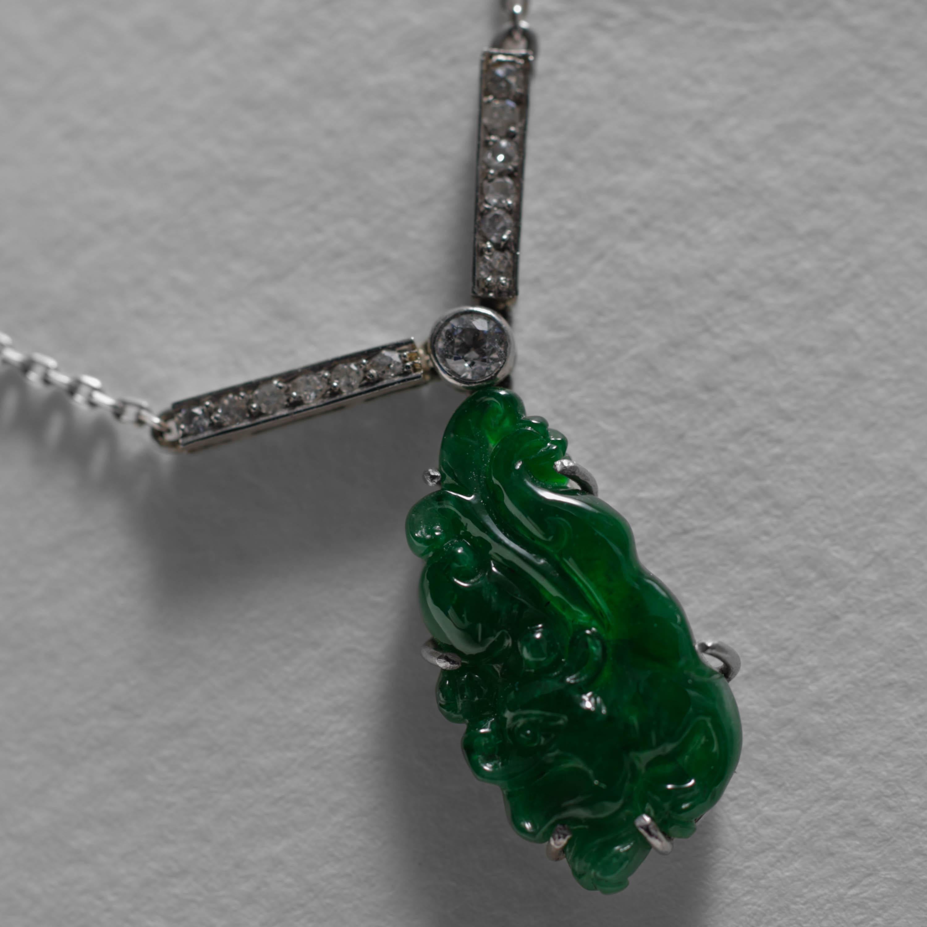 Imperial Jade Pendant, Diamonds, Platinum, Art Deco, GIA Certified Untreated For Sale 1
