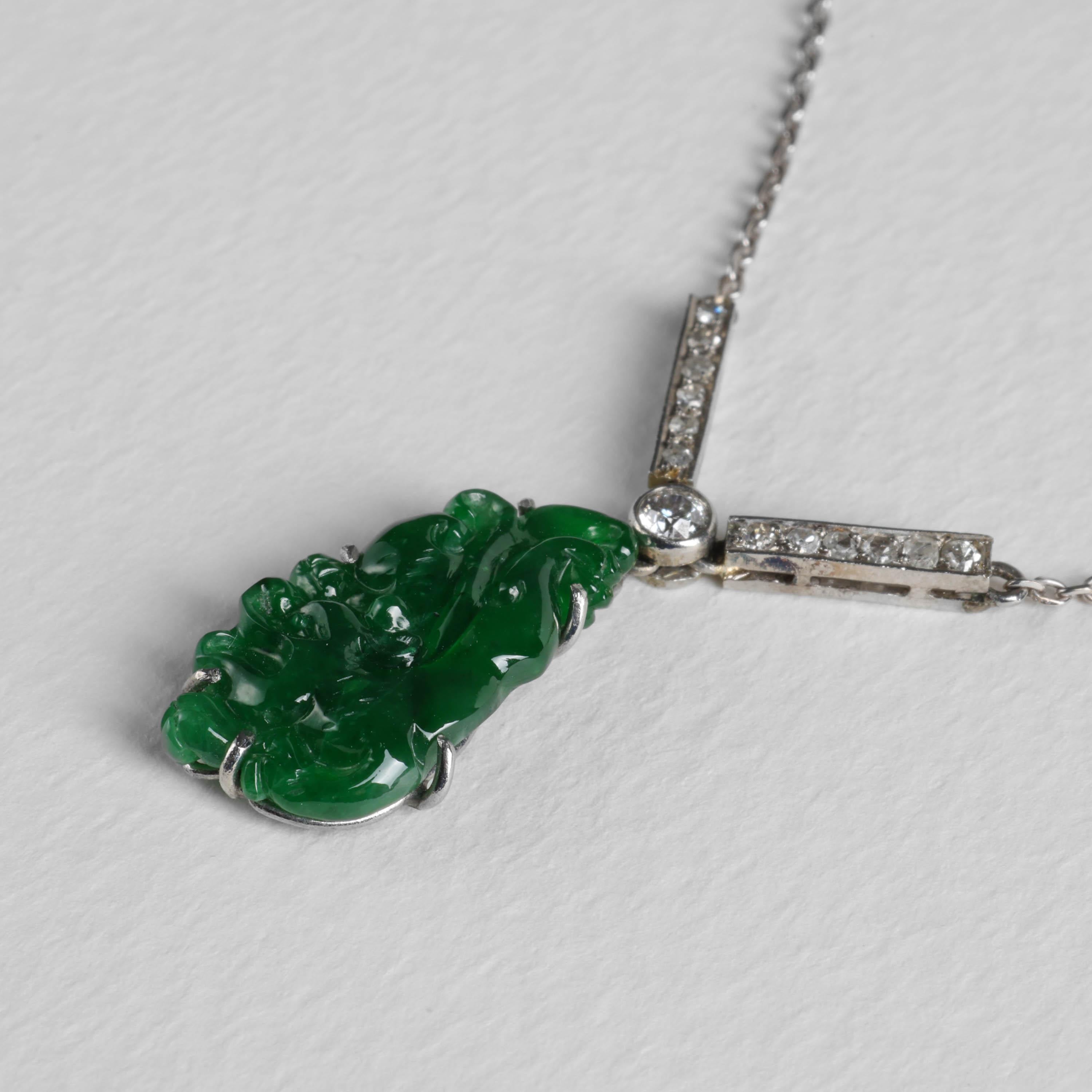 Imperial Jade Pendant, Diamonds, Platinum, Art Deco, GIA Certified Untreated For Sale 3