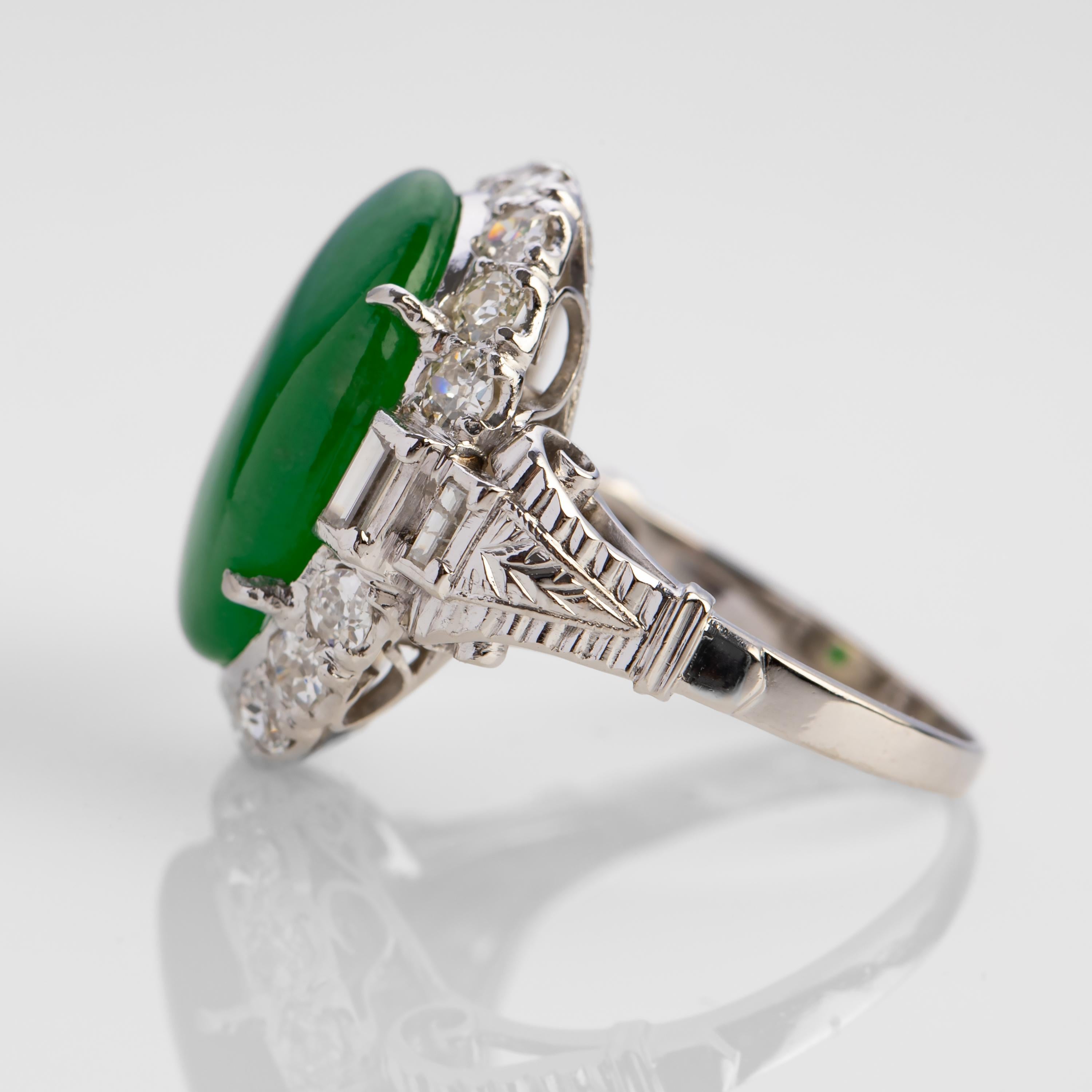 Imperial Jade Ring GIA Certified Untreated, circa 1950 In Excellent Condition In Southbury, CT