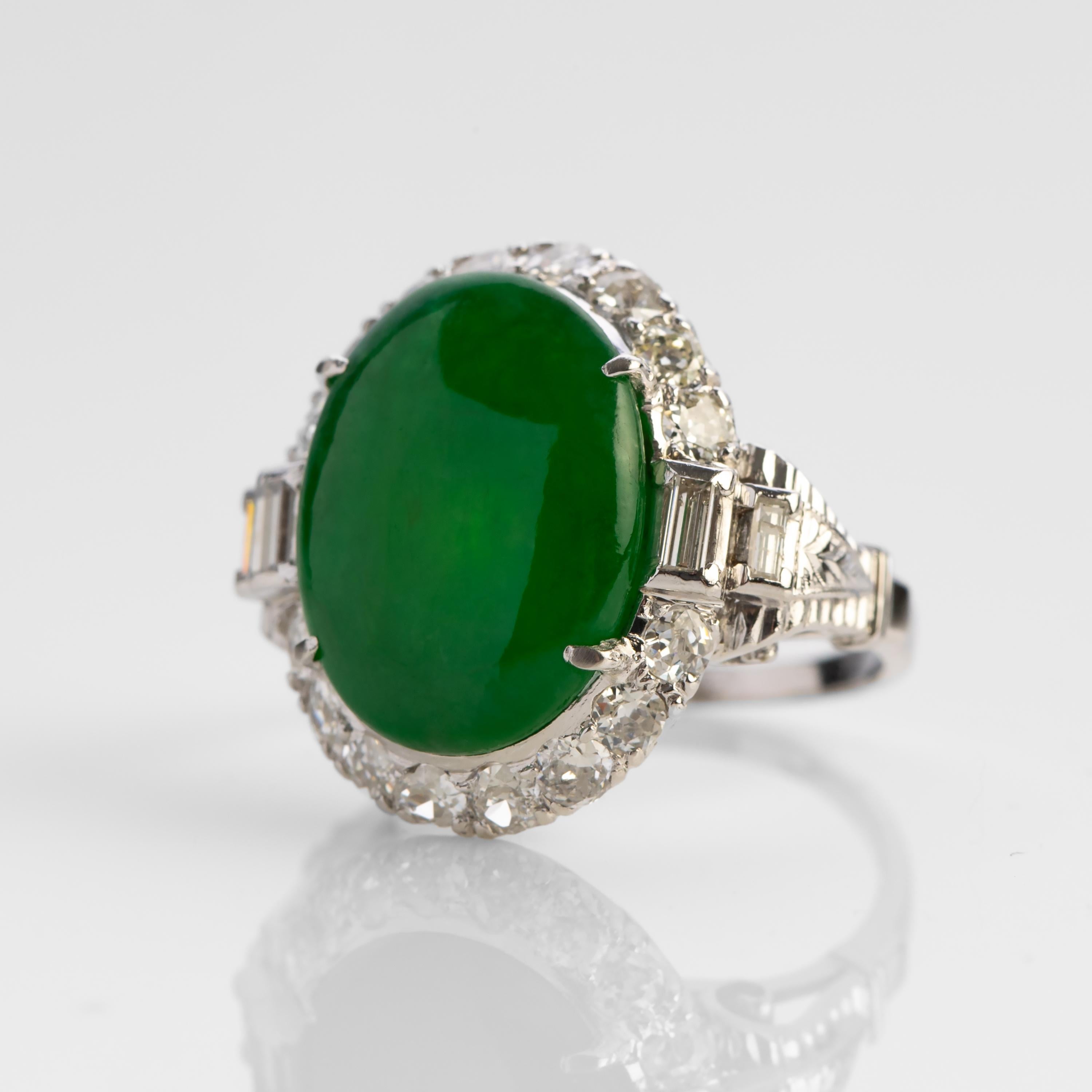 Women's or Men's Imperial Jade Ring GIA Certified Untreated, circa 1950