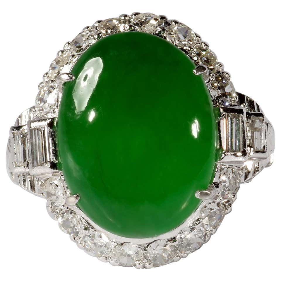 Imperial Jade Jewelry - 32 For Sale on 1stDibs