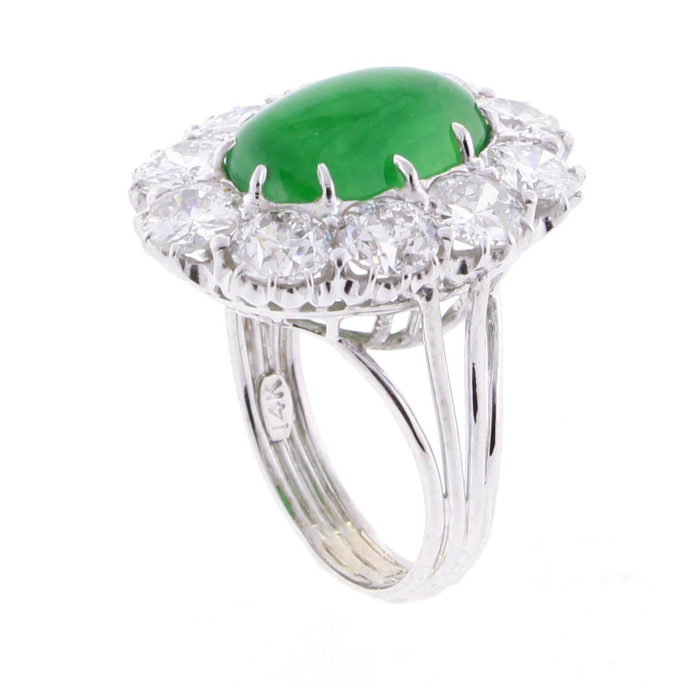 Imperial Jadeite Jade and Diamond Ring For Sale 1