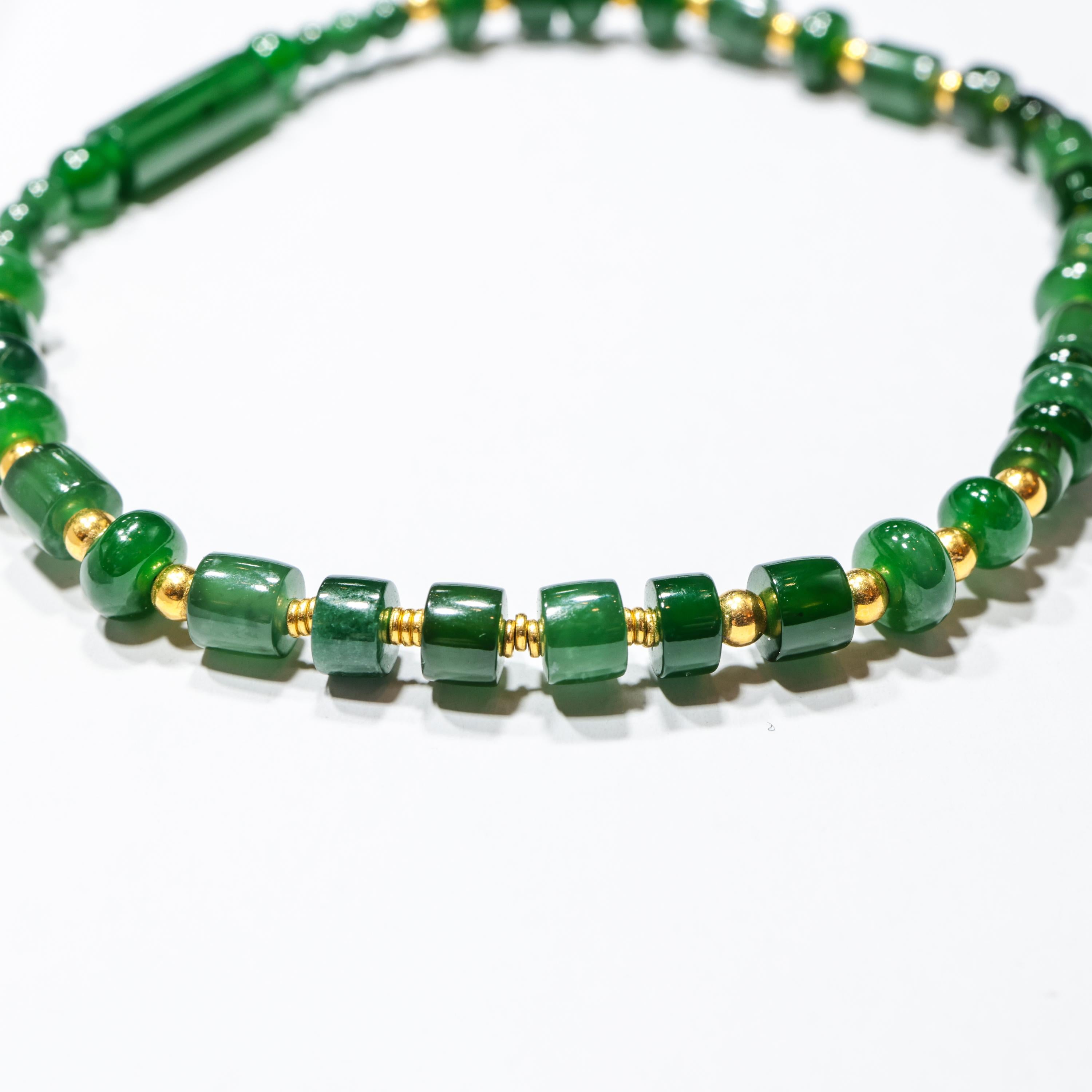 Women's or Men's Imperial Jadeite Jade Beaded Bracelet