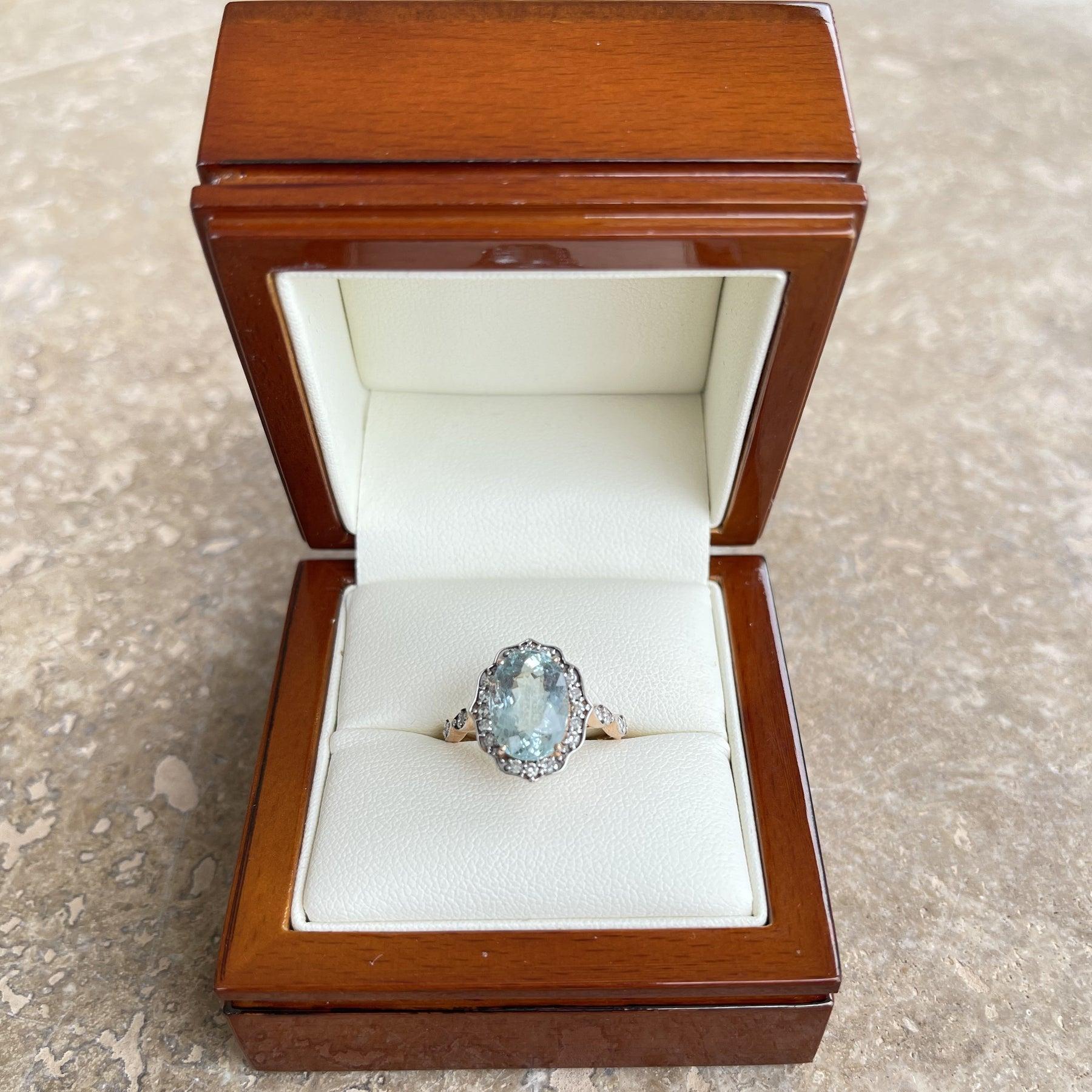 For Sale:  18ct Rose Gold Ring with 3.11ct Aquamarine and Diamond 7