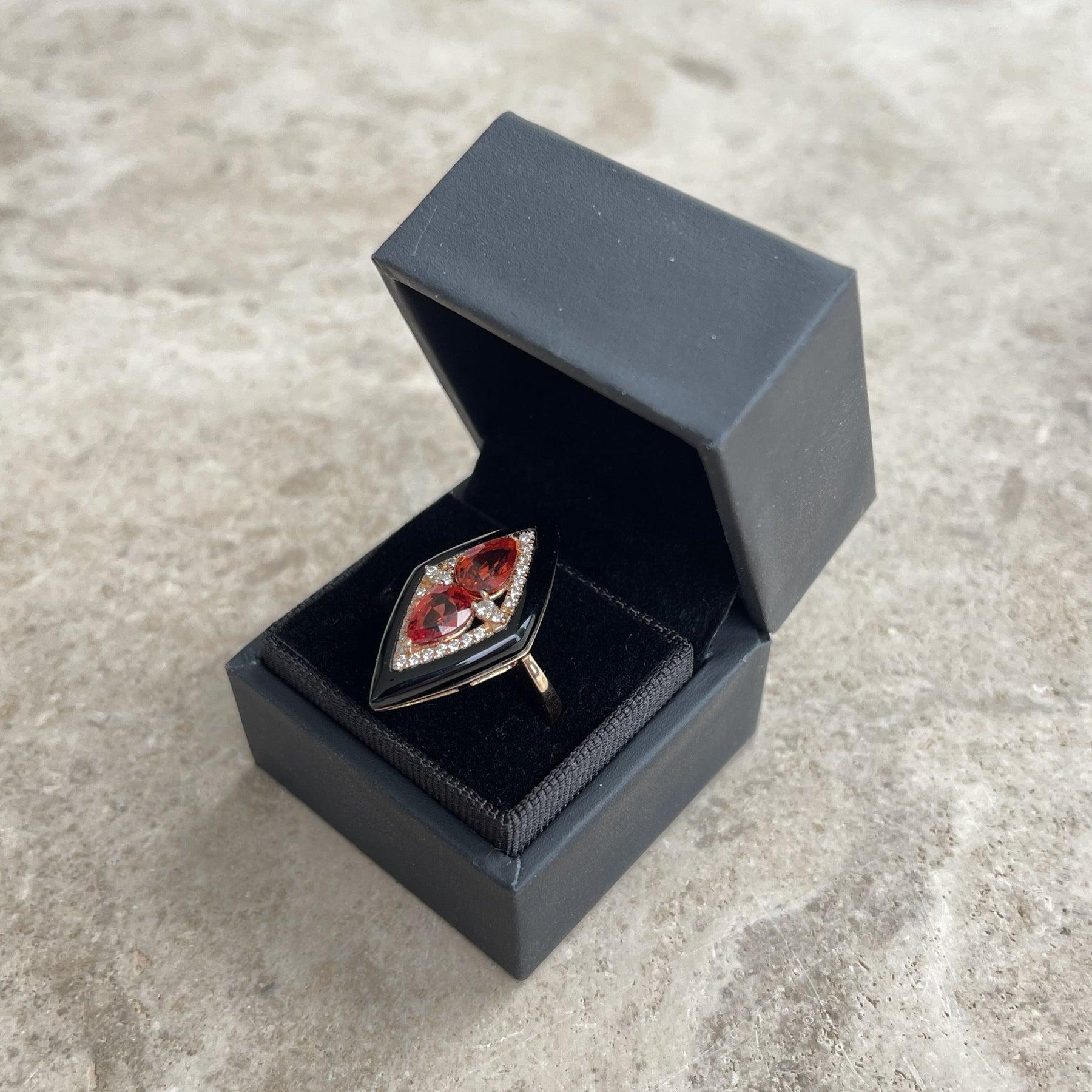 For Sale:  18ct Rose Gold Sapphire and Diamond Onyx Ring 3