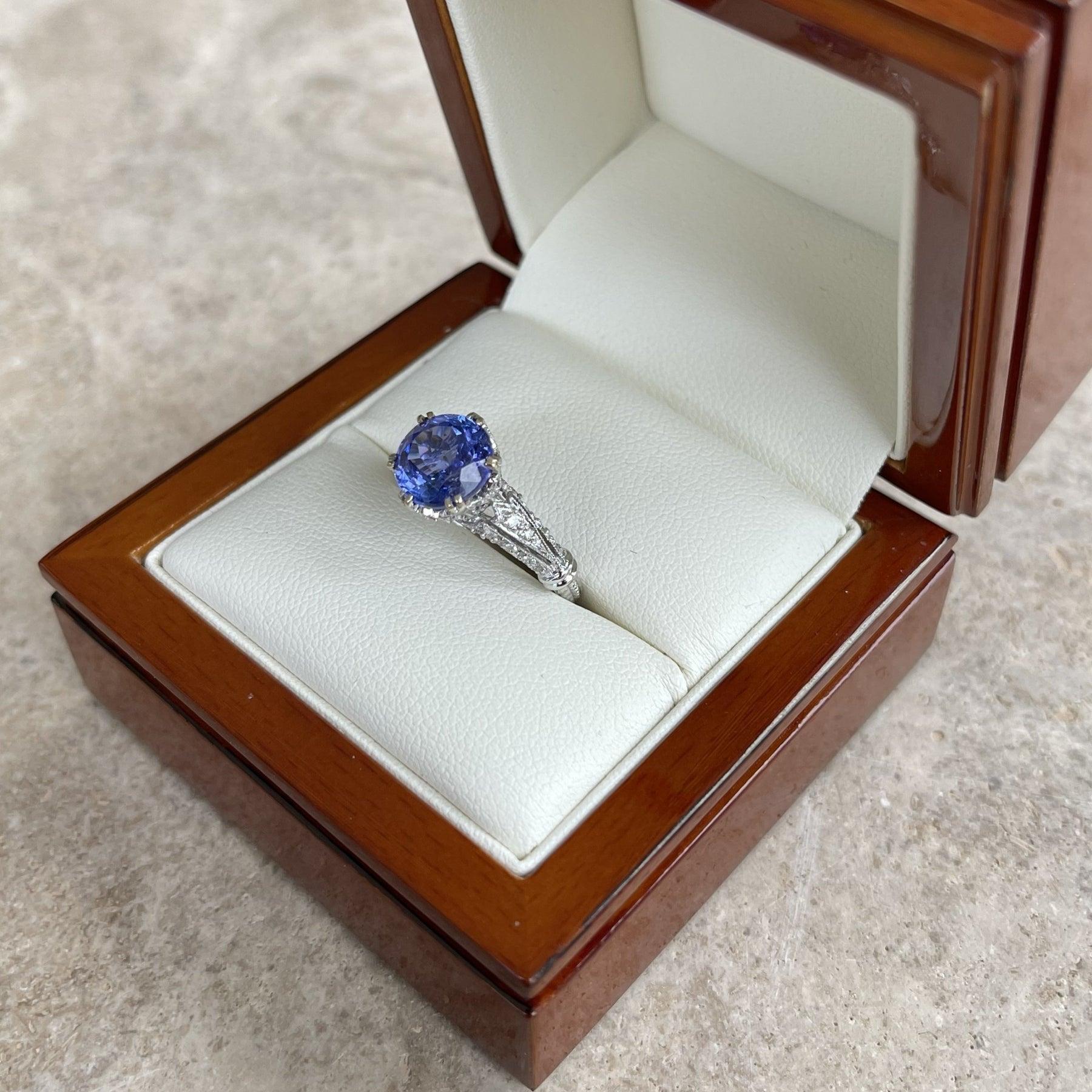 For Sale:  18ct White Gold Art Deco Style Tanzanite and Diamond Ring 9