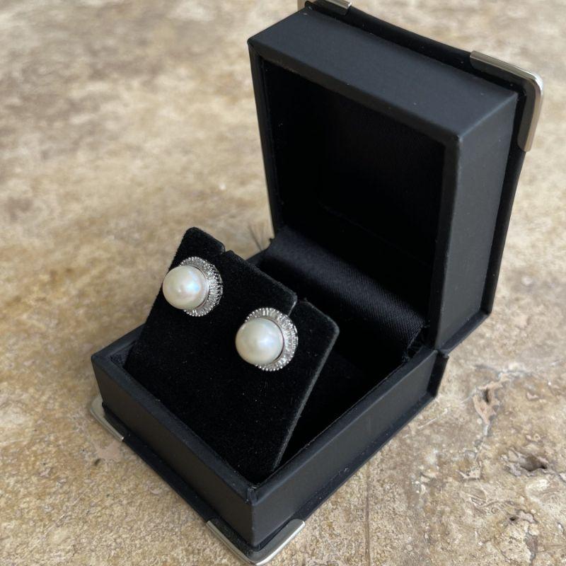 Contemporary Imperial Jewels 18ct White Gold Pearl and Diamond Stud Earrings For Sale