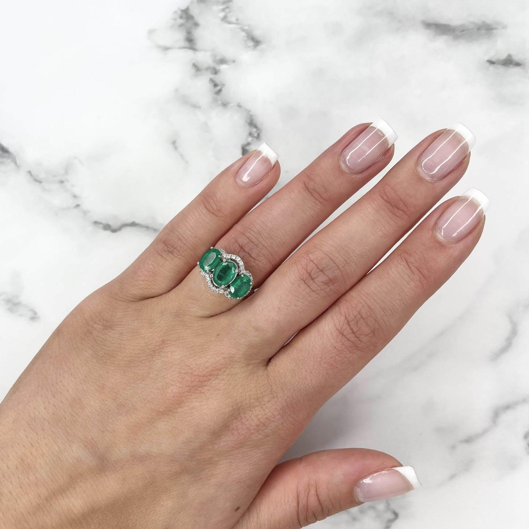 For Sale:  18ct White Gold Trilogy Emerald and Diamond Ring 5
