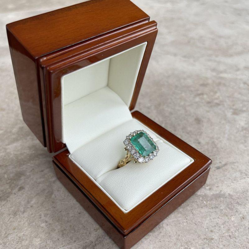 For Sale:  Imperial Jewels 18ct Yellow Gold 4.22ct Emerald and Diamond Ring 8