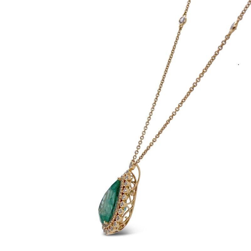 18 Karat Gelbgold kolumbianischer Smaragd und Diamant-Halskette (Zeitgenössisch) im Angebot