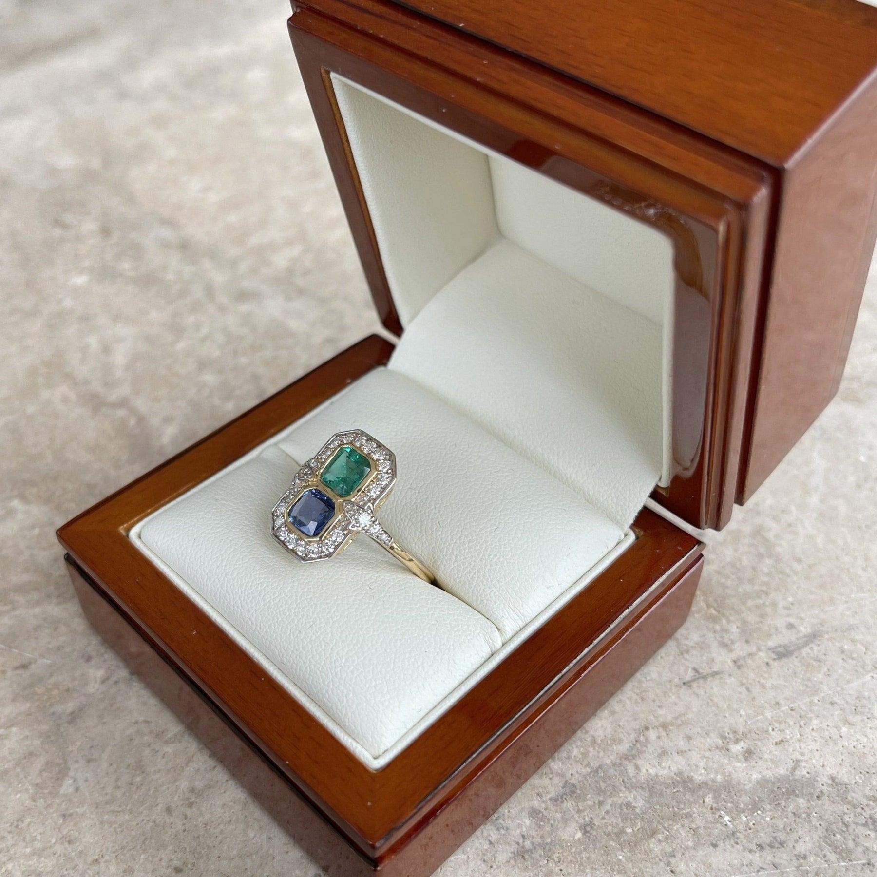 For Sale:  18ct Yellow Gold Emerald and Sapphire Diamond Ring 8