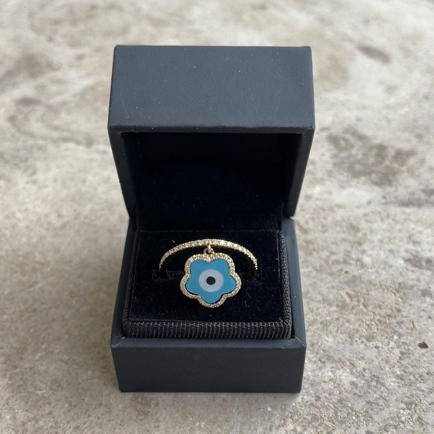 For Sale:  18ct Yellow Gold Mother of Pearl Turquoise and Diamond Ring 2