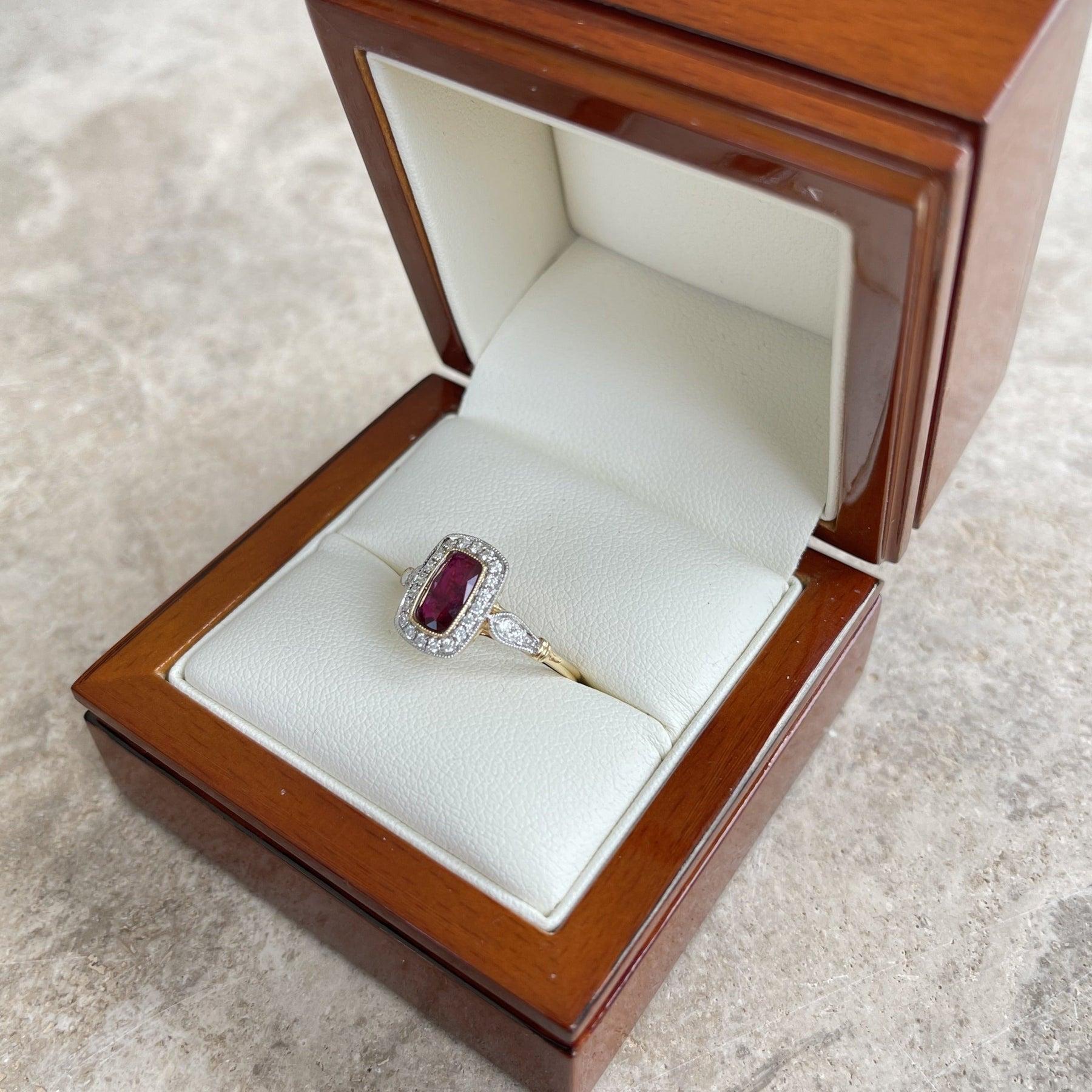 For Sale:  18ct Yellow Gold Ring with 'No Heat' 0.95ct Ruby and Diamond 8