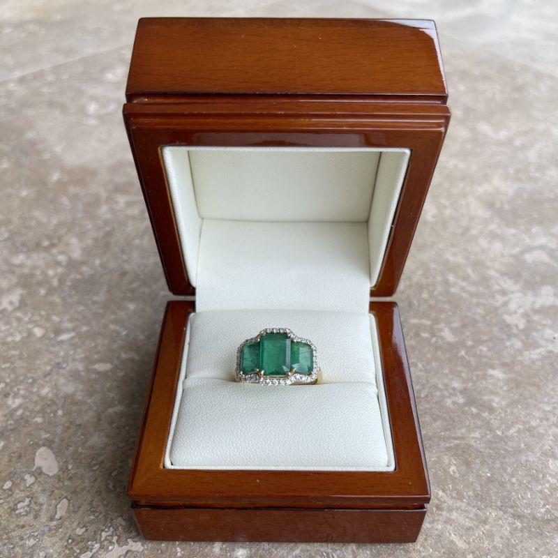 For Sale:  Imperial Jewels 18ct Yellow Gold Trilogy Emerald and Diamond Ring 7