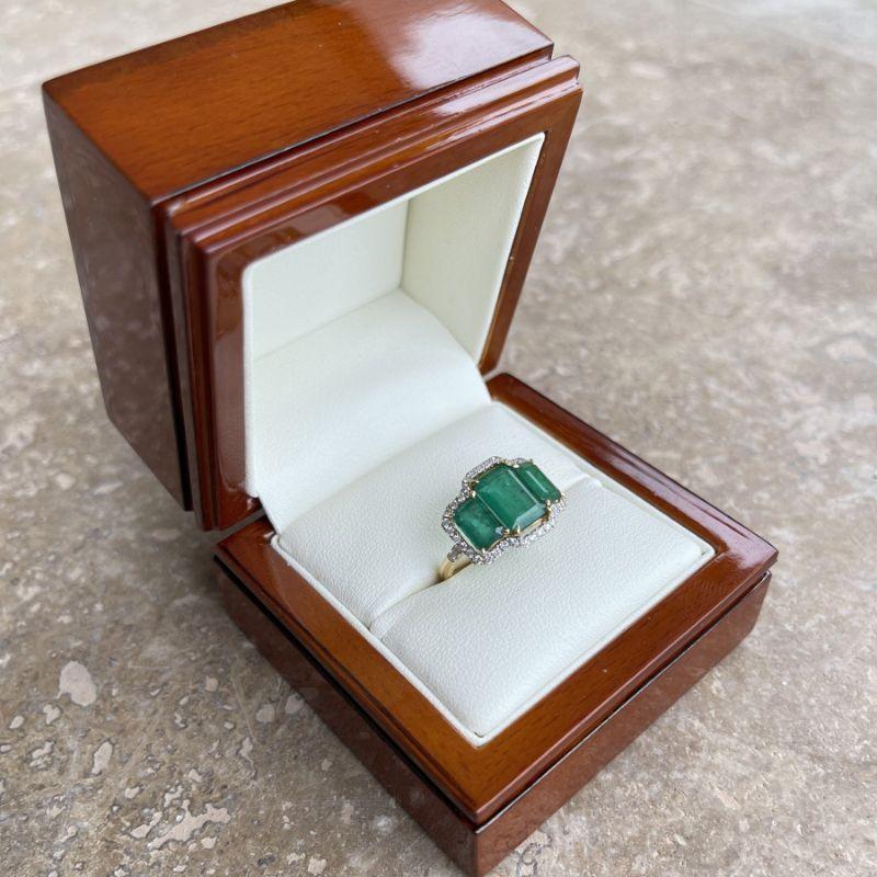 For Sale:  Imperial Jewels 18ct Yellow Gold Trilogy Emerald and Diamond Ring 9