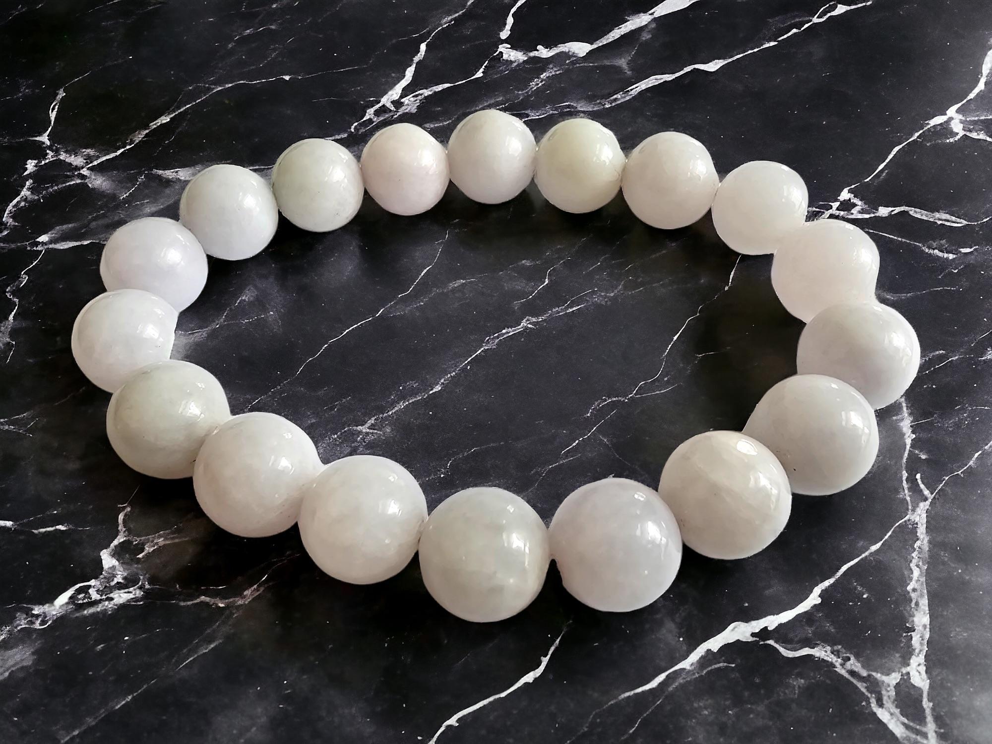 Ball Cut Imperial Lavender Burmese A-Jade Beaded Bracelet (10mm Each x 18 beads) 06003 For Sale