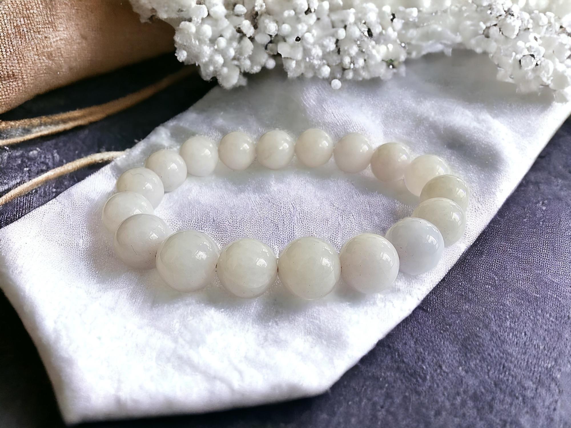 Bracelet de perles A-Jade birman impérial lavande (11 mm chacune x 18 perles) 06004  en vente 3