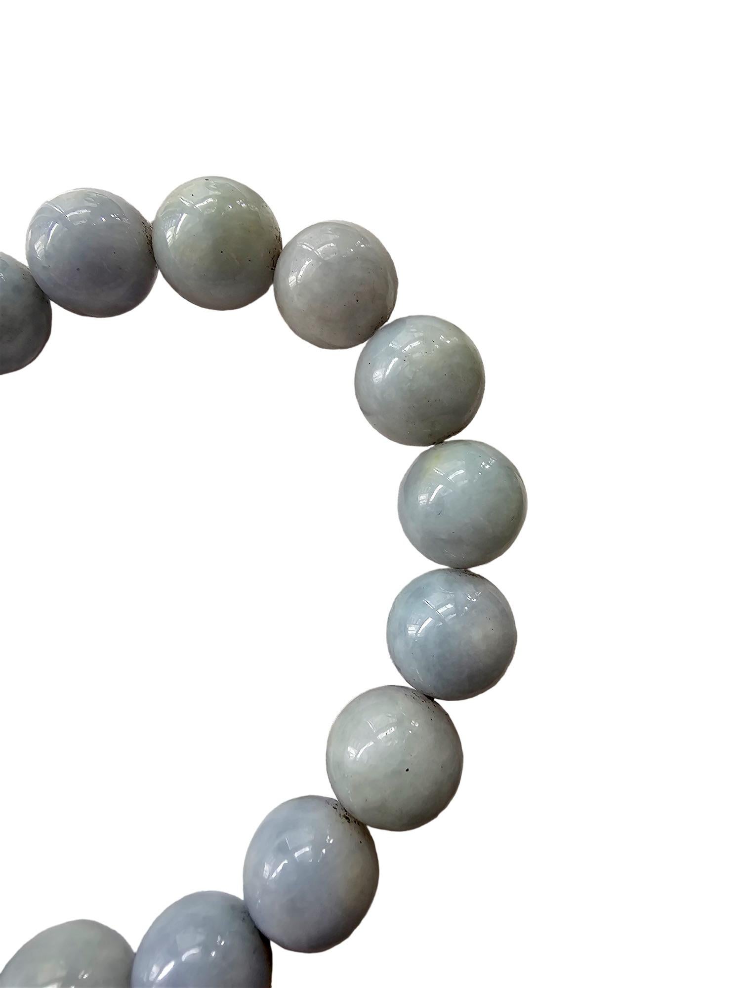 Imperial Lavender Burmese A-Jade Beaded Bracelet (12 mm Each x 17 beads) 06007 For Sale 6