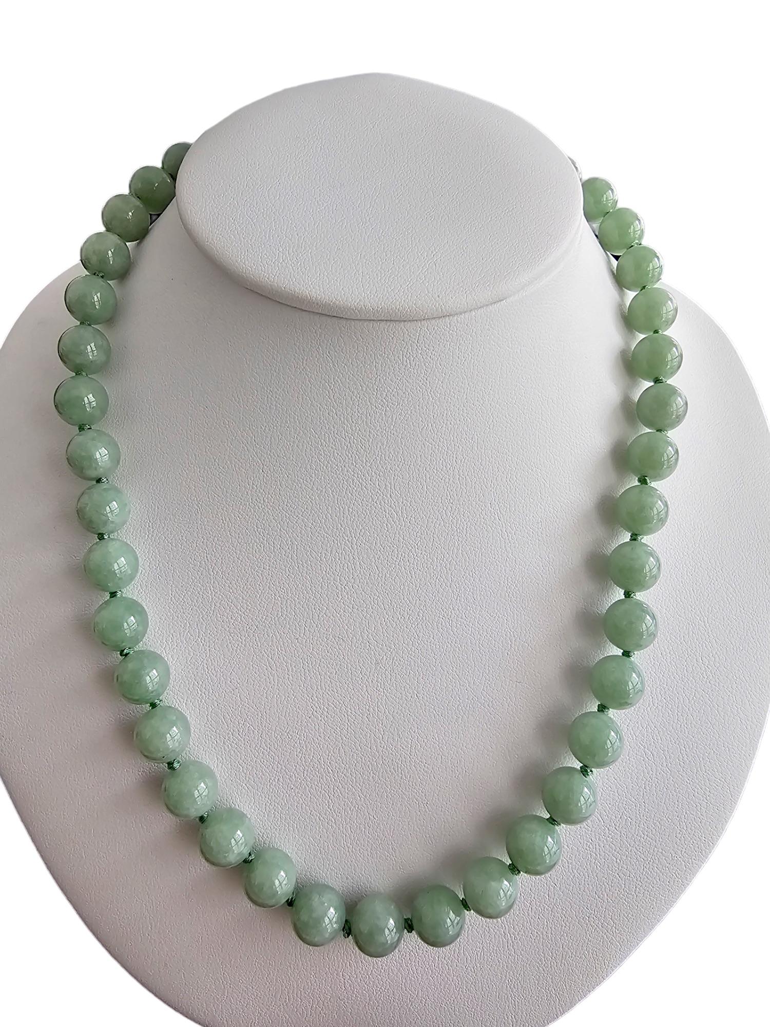Imperial Long Burmese A-Jade Beaded Necklace (10mm Each x 42 beads) 10002 For Sale 3