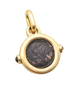 Sapphire Pendant Necklaces