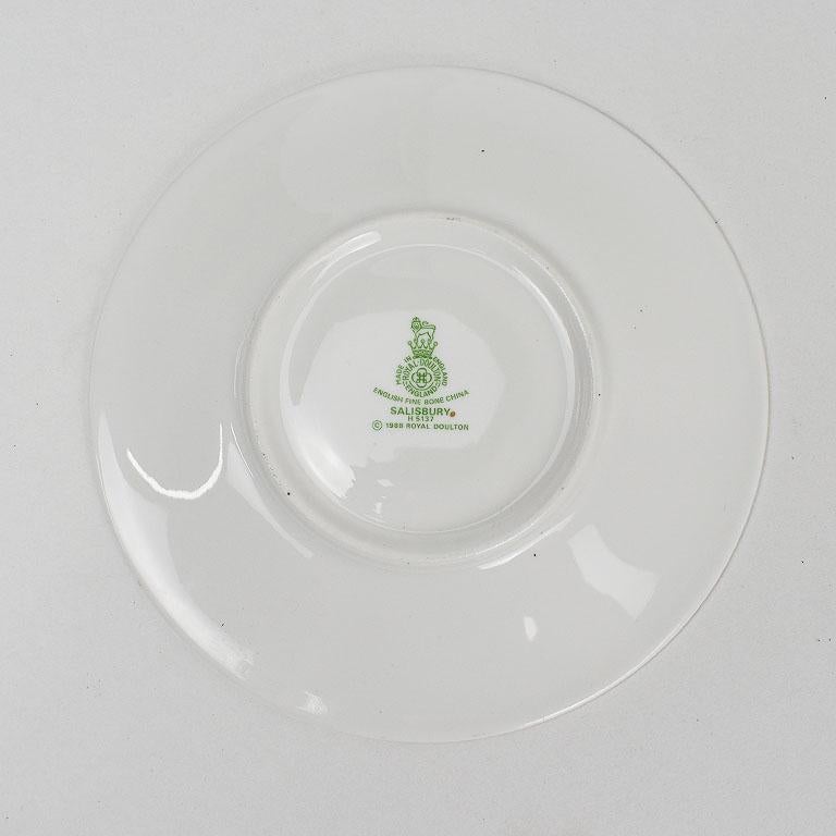 Piattino Royal Doulton Imperial Bone China con disegno floreale e oro, Inghilterra in vendita 1