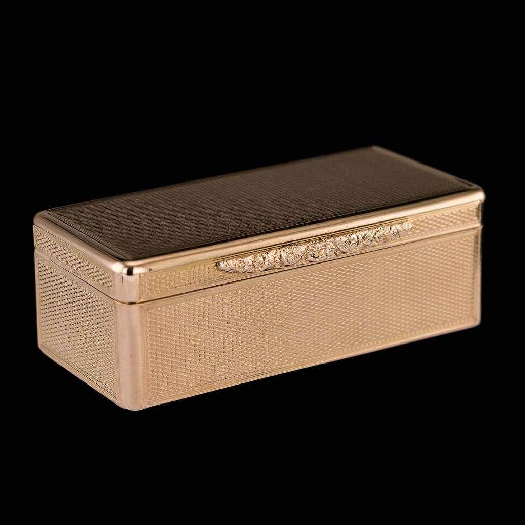 Imperial Russian 18-Karat Gold Snuff Box, Keibel, St-Petersburg, circa 1830 In Excellent Condition In Royal Tunbridge Wells, Kent