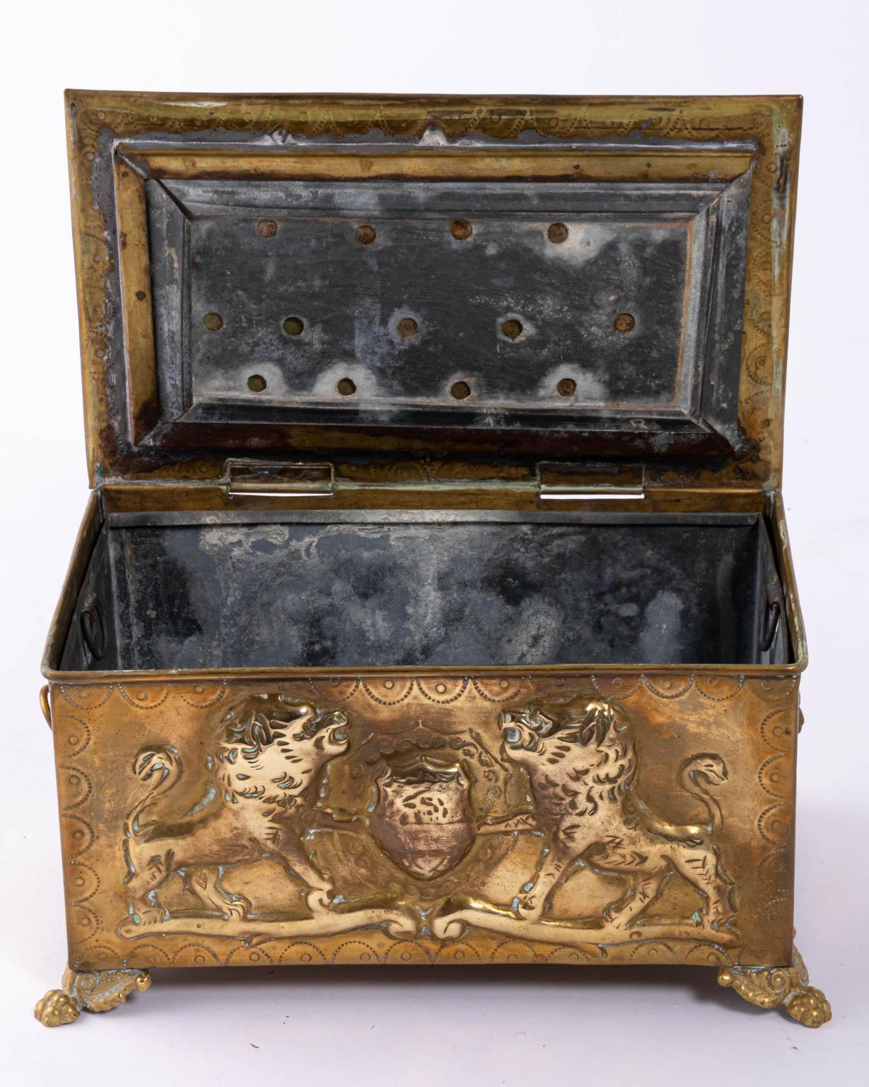 Imperial Russian and English Embossed Brass Humidor In Good Condition In Stamford, CT