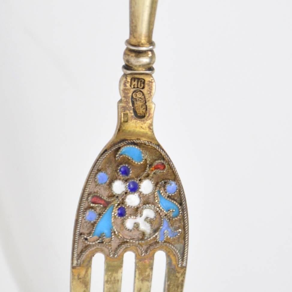 Imperial Russian Cloisonné Enamel and Gilt Silver Fork Moscow, 19th Century For Sale 3