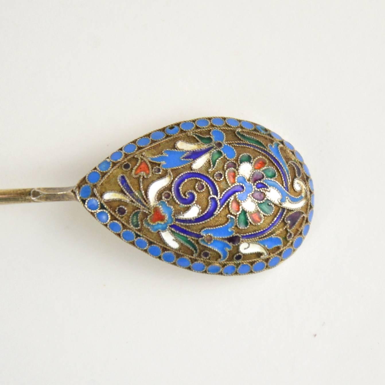 Imperial Russian Cloisonné Enamel & Gilt Silver Caddy Spoon, Moscow 19th Century For Sale 1
