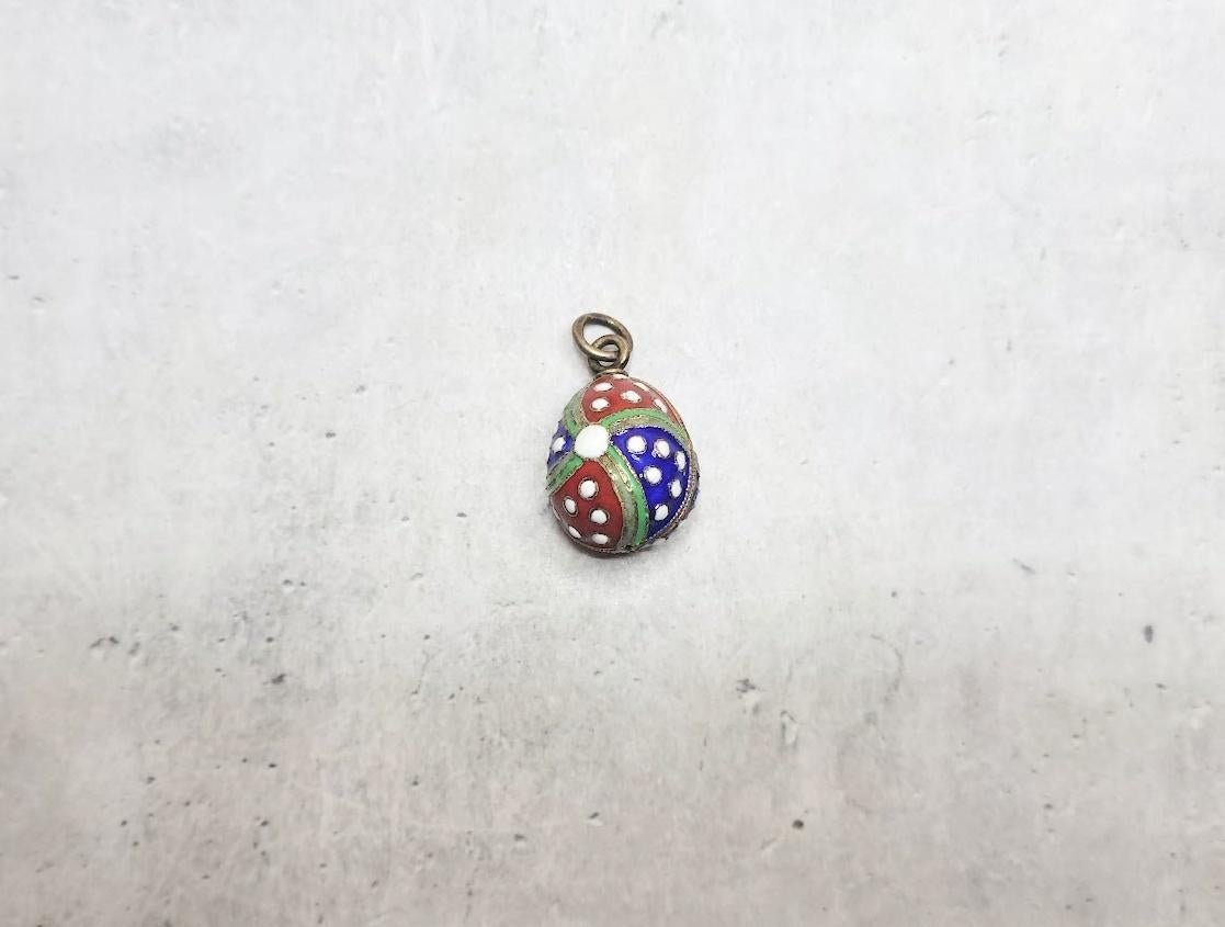 Impero russo Ciondolo a forma di uovo di cloisonne russo imperiale, Dot Dot Dot, operaio Ivan Khlebnikov in vendita