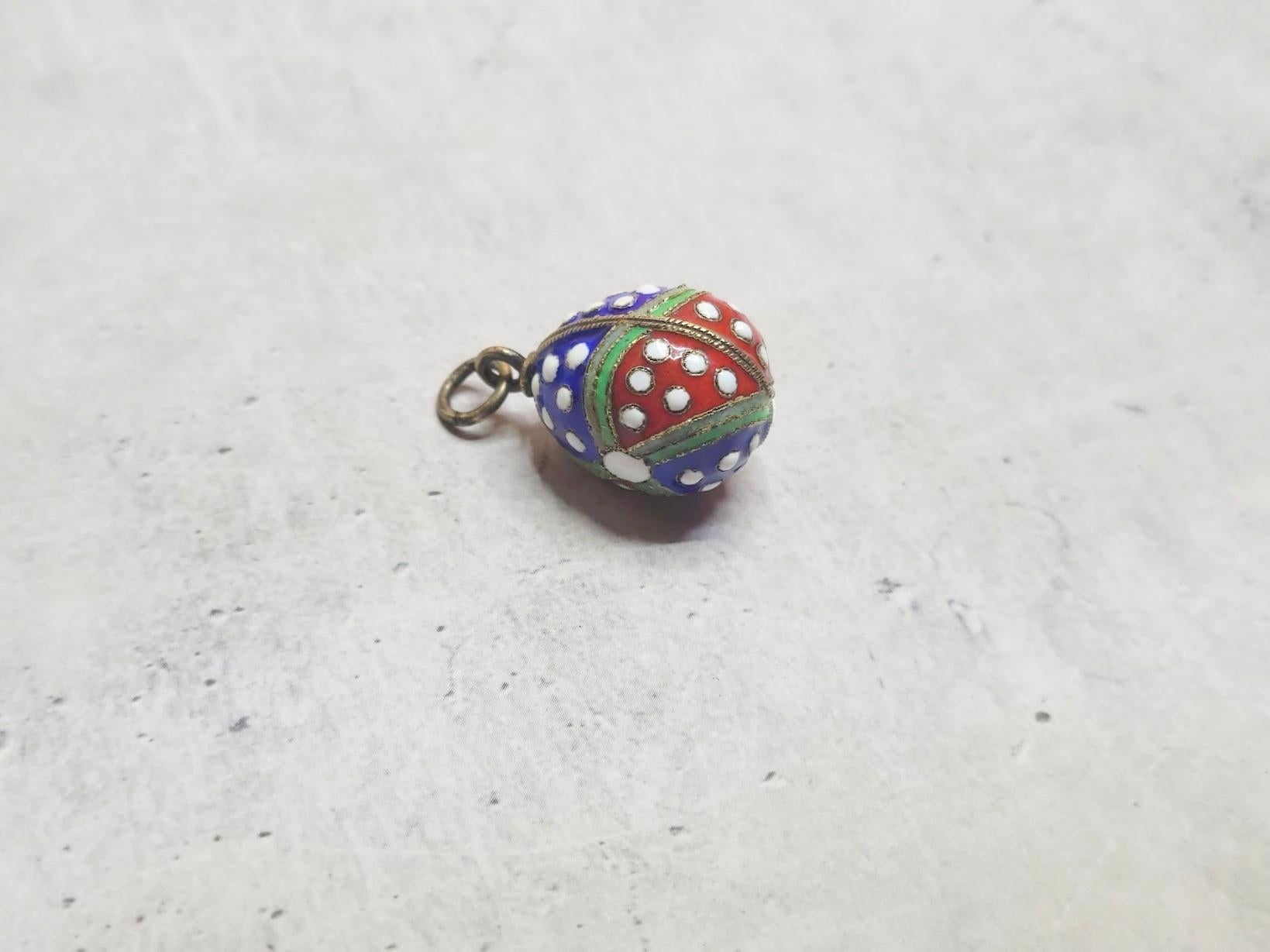Ciondolo a forma di uovo di cloisonne russo imperiale, Dot Dot Dot, operaio Ivan Khlebnikov in vendita 1