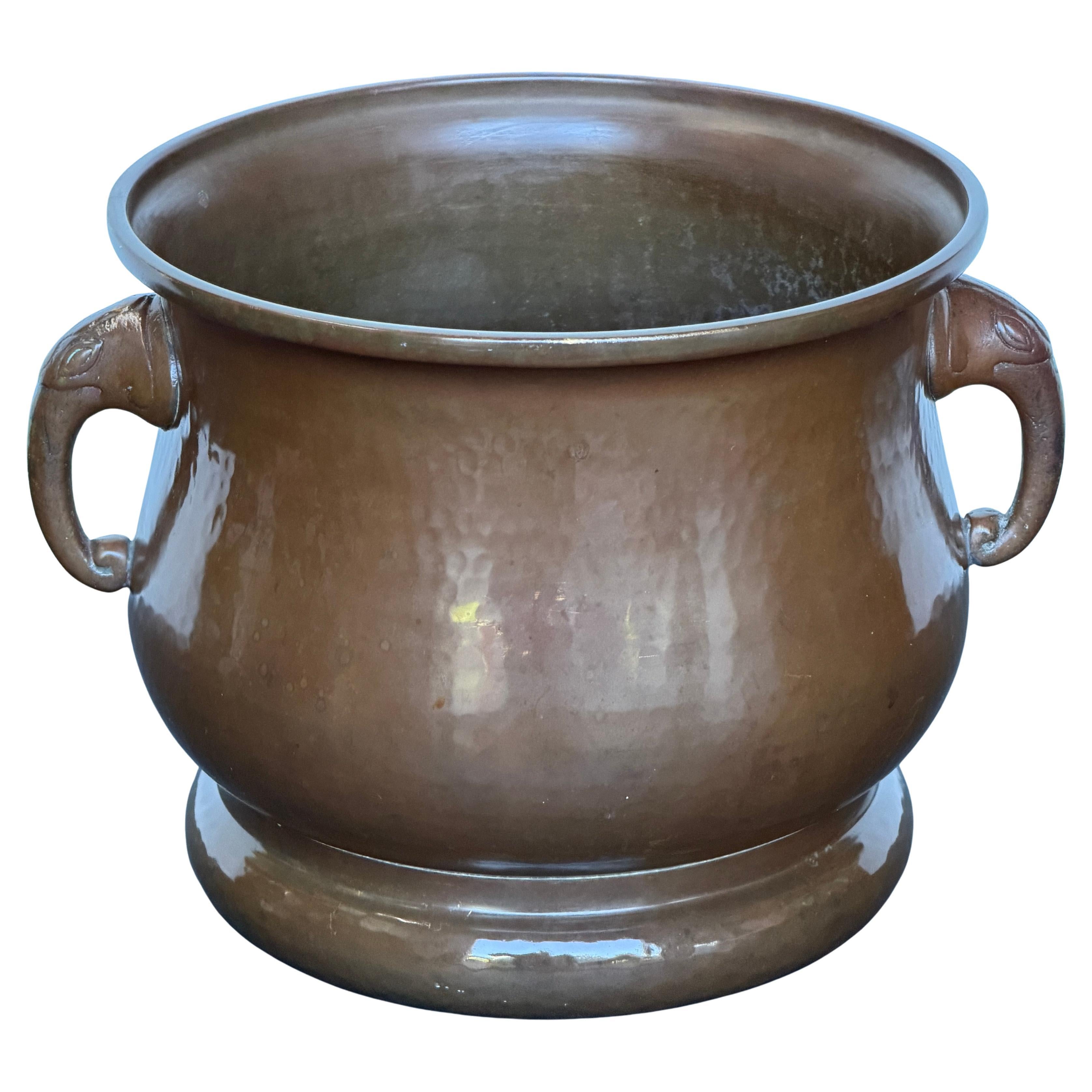 Imperial Russian Copper Cachepot with Elephant-Head Handles, Moscow, c. 1900 For Sale