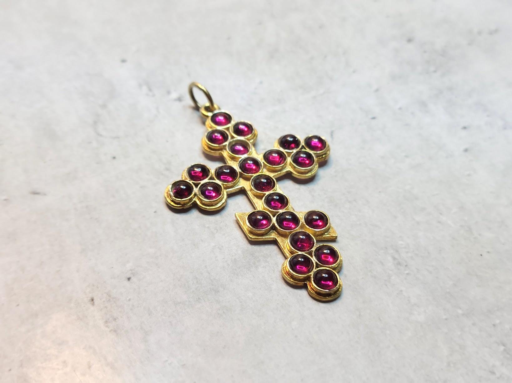Russian Empire Imperial Russian Cross Garnets Pendant, Workmaster Karl Gustav Hjalmar Armfelt