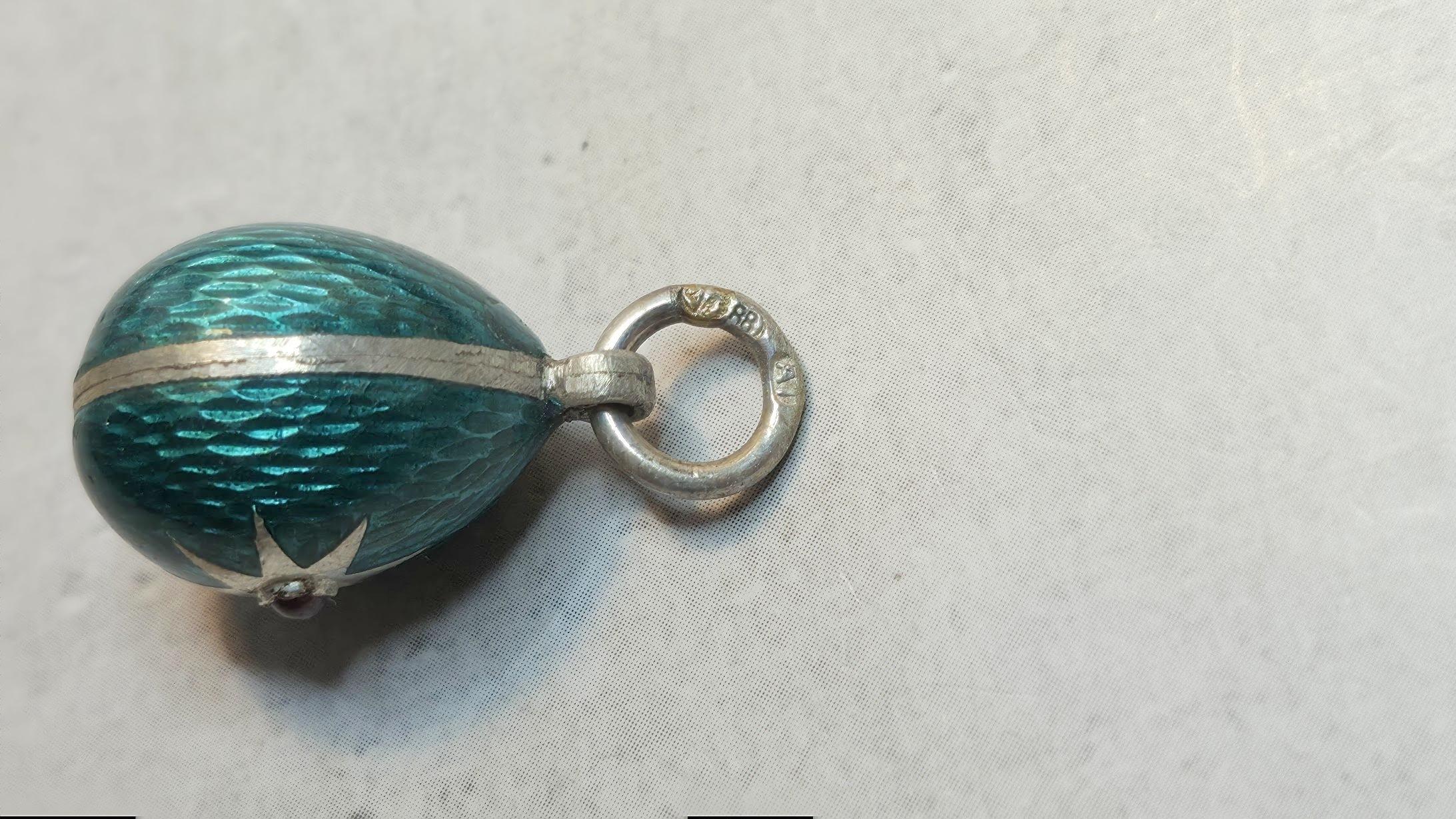 Imperial Russian Guilloche Egg Pendant with Ruby, workmaster Alfred Thielemann in vendita 2