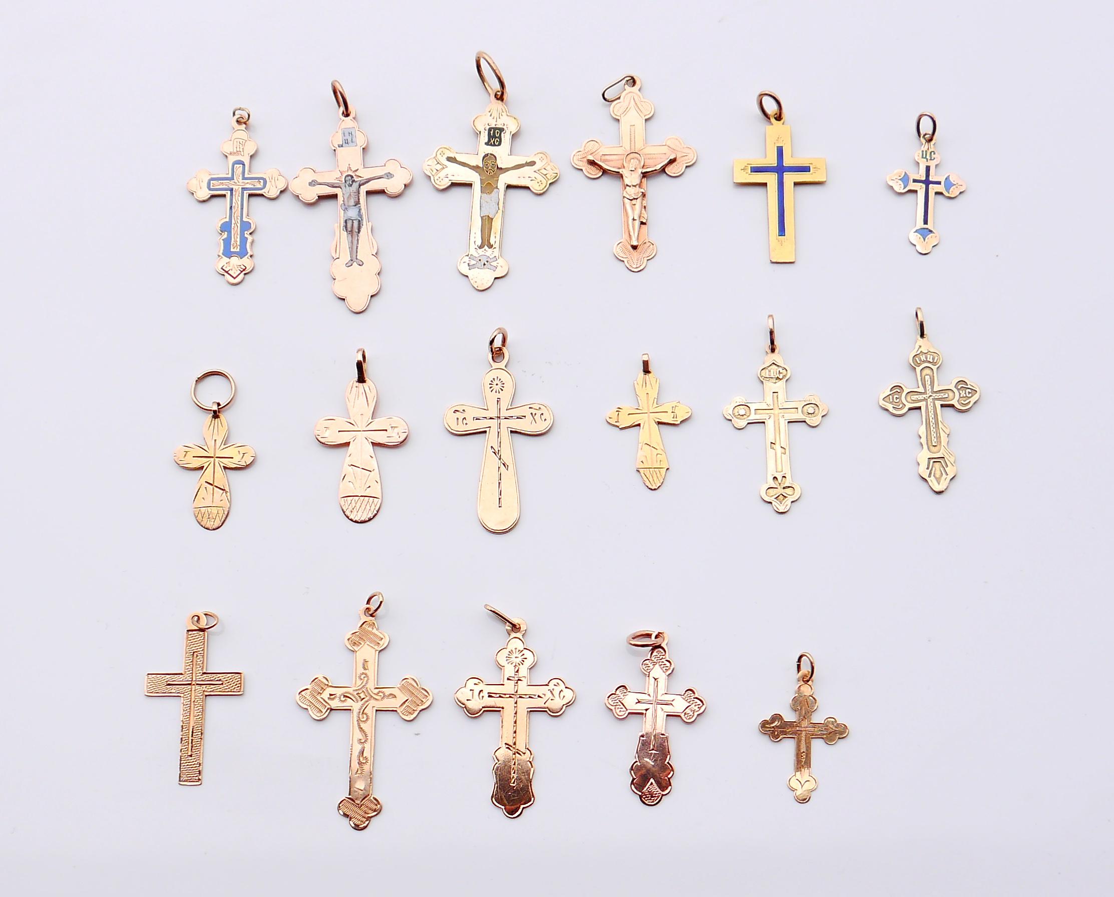 Imperial Russian Orthodox Cross Crucifix Solid 56 / 14K Gold /4cm /1.9 gr For Sale 3