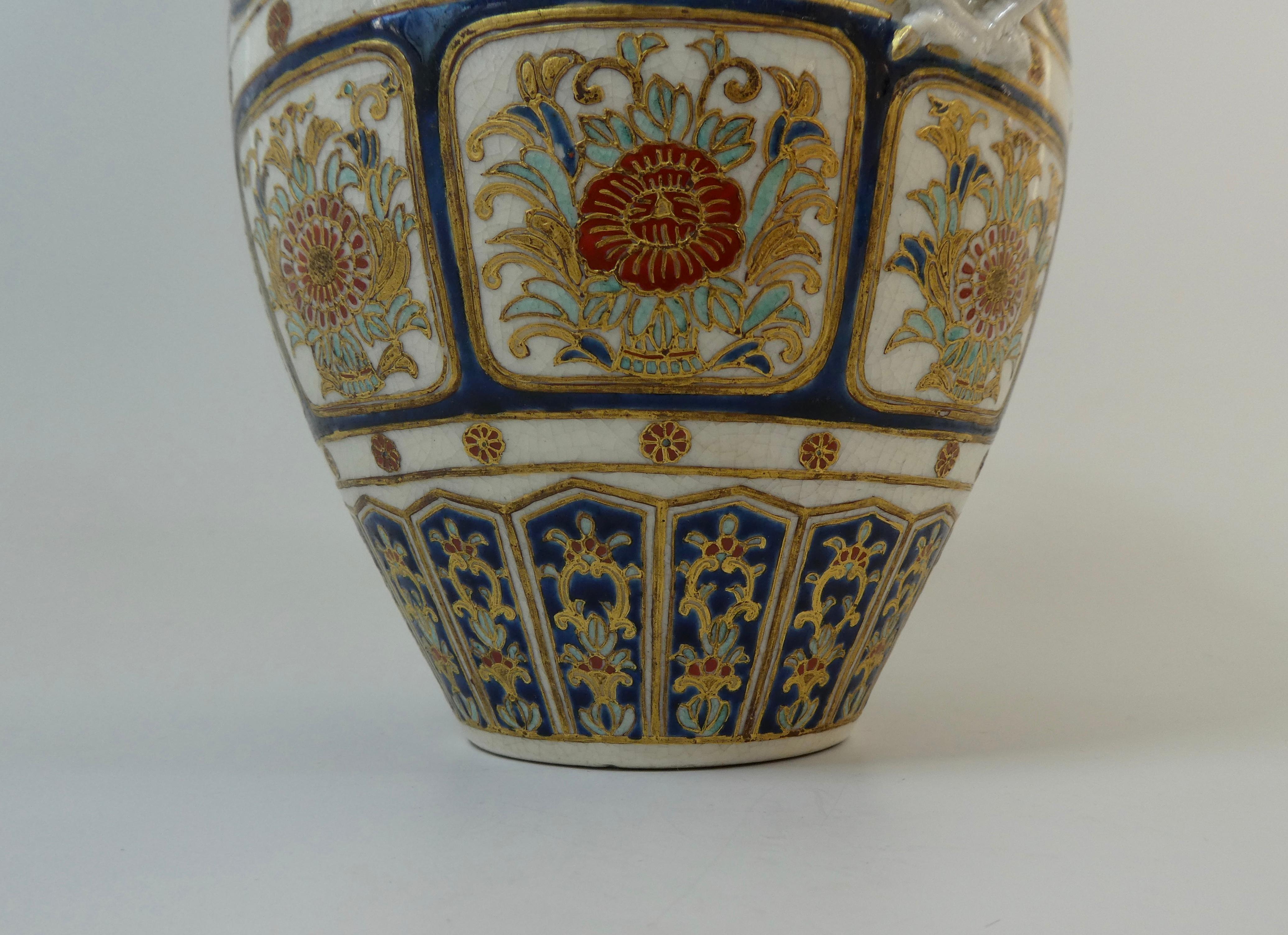 Imperial Satsuma earthenware vase, circa 1870, Meiji Period. 1