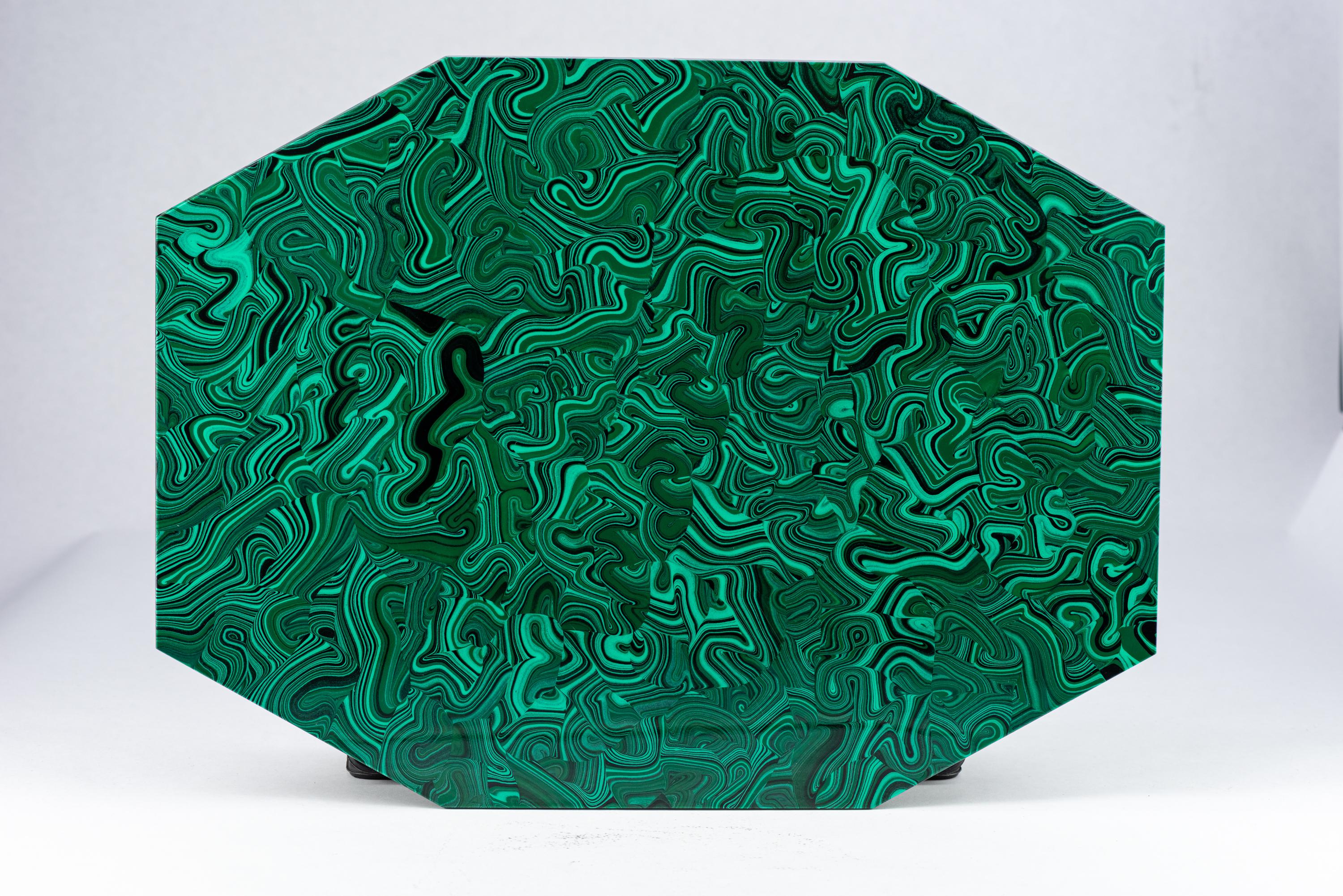 Set von 10 Platzmatten aus kaiserlichem Steinimitat aus Malachit, Acryl, signiert im Zustand „Gut“ im Angebot in New York, NY