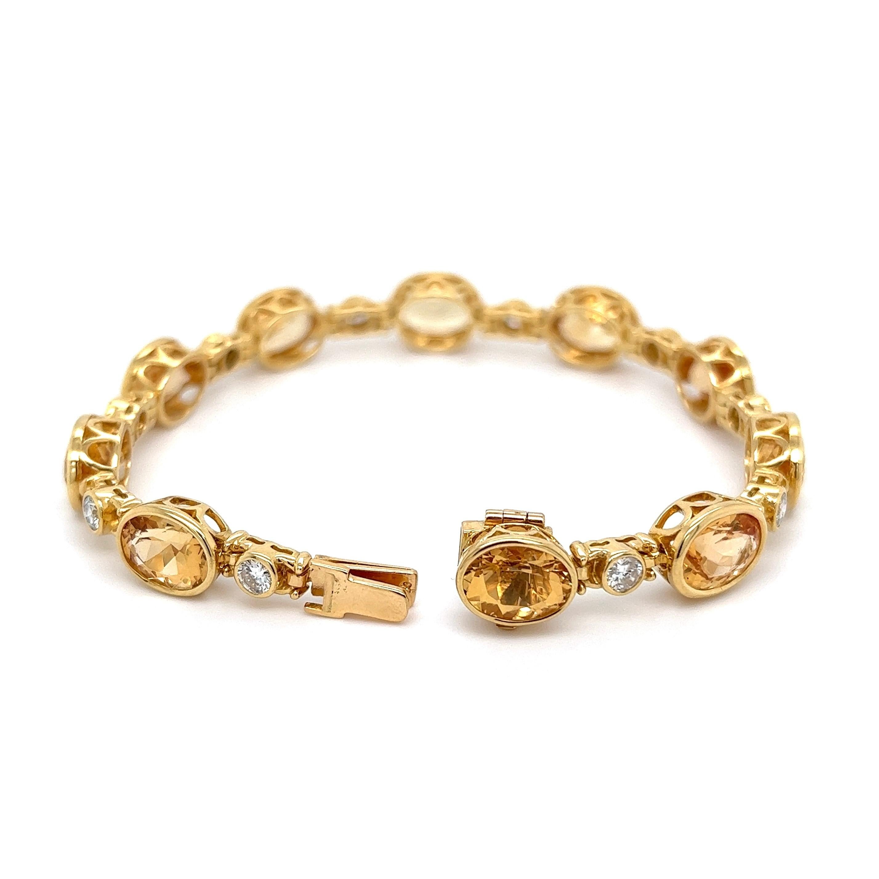 Bracelet de succession en or avec topaze impériale et diamants Excellent état - En vente à Montreal, QC