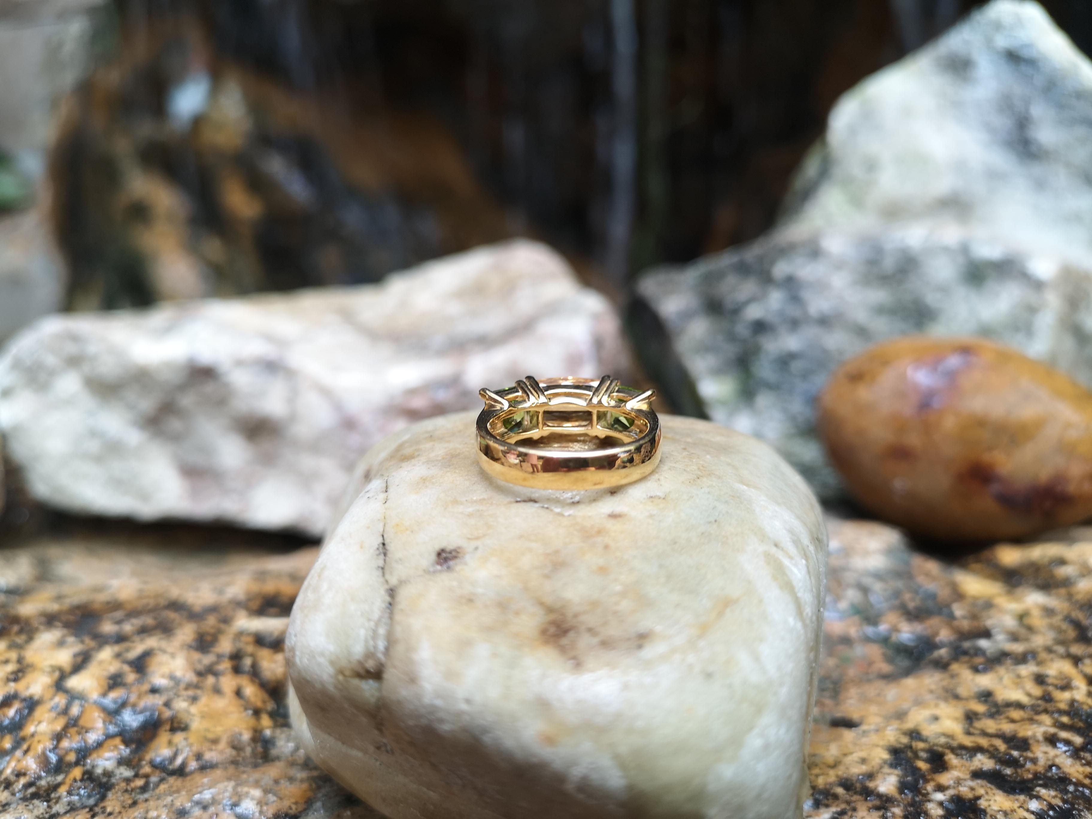 Taille émeraude Bague en or 18 carats avec topaze impériale et péridot