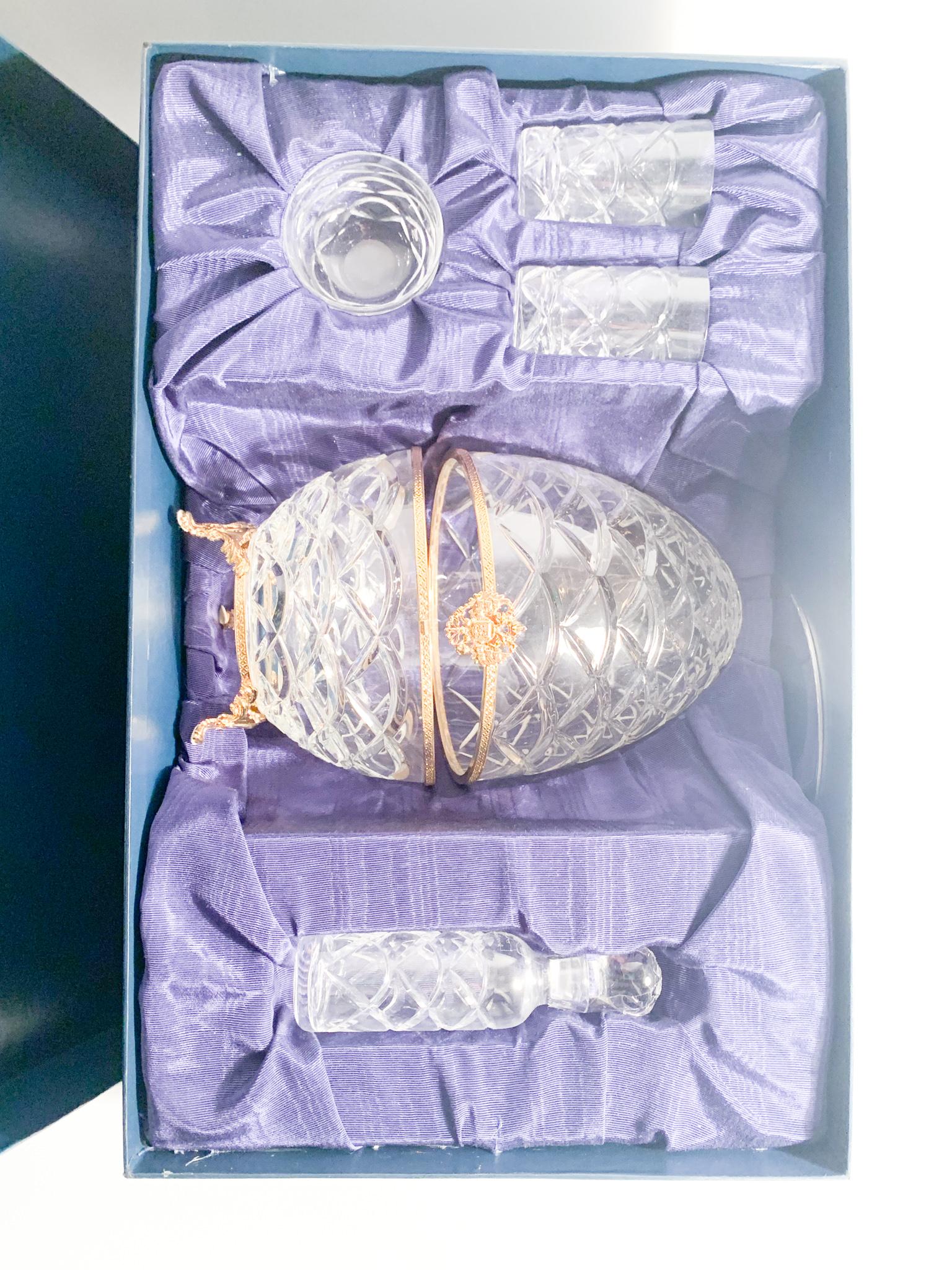 Imperialer Wodka und Kaviar-Set aus Fabergé-Kristall (Empire) im Angebot