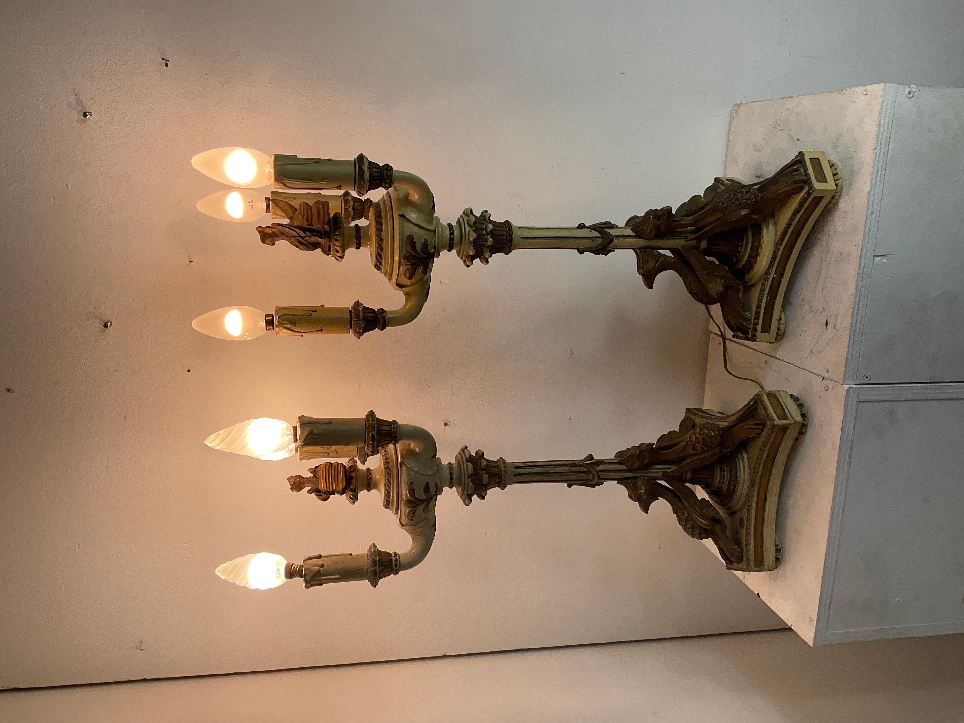 Candlesticks in lacquered and gilded wood of the final period to the 800 and empire style with wear caused by the years and use. Please view the pictures carefully. The empire style was the exaltation of Pompeian decoration>>, argued Mario Praz,