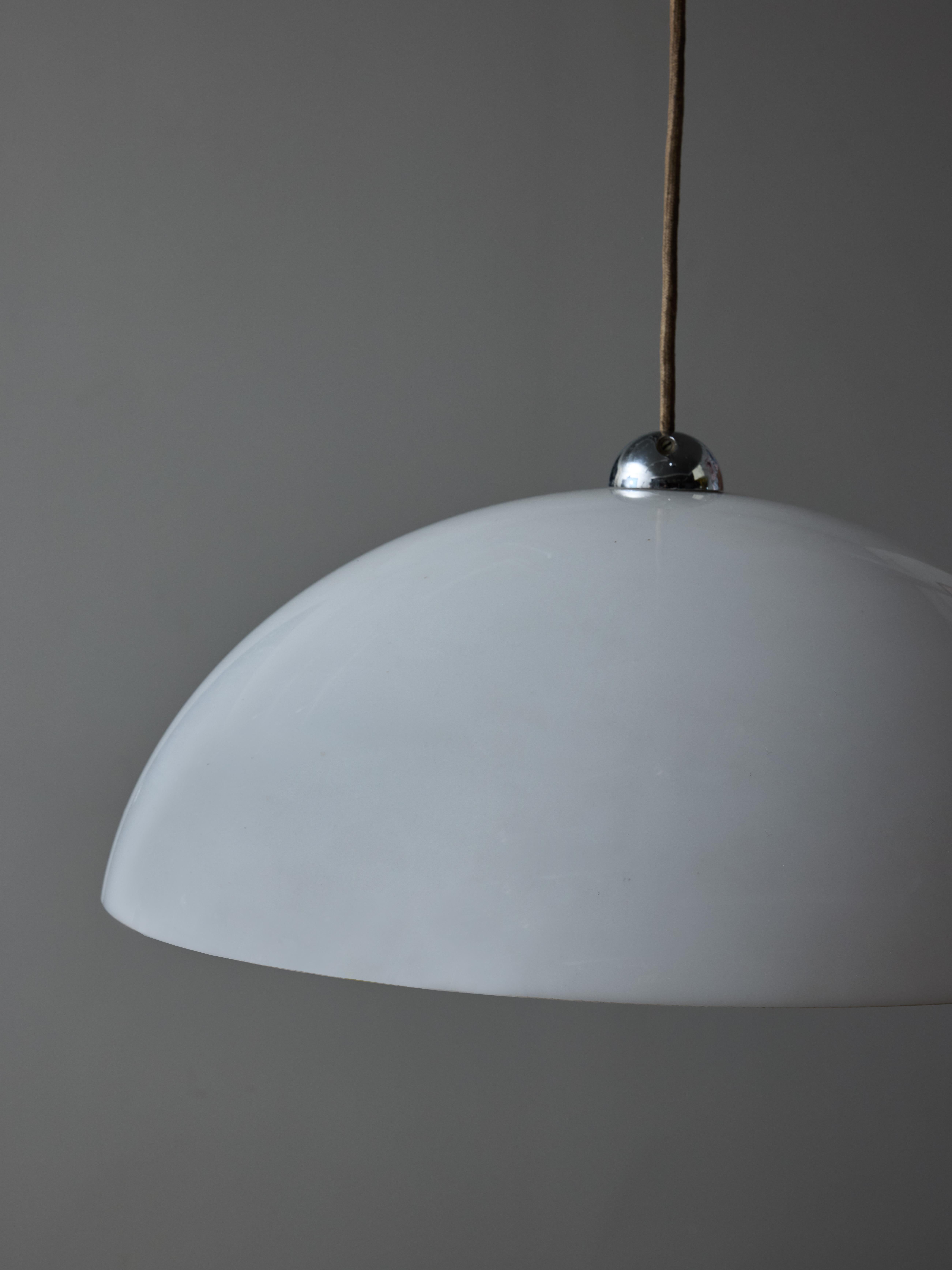Impiccato Chandelier by Vico Magistretti for Artemide In Good Condition In Saint-Ouen, IDF