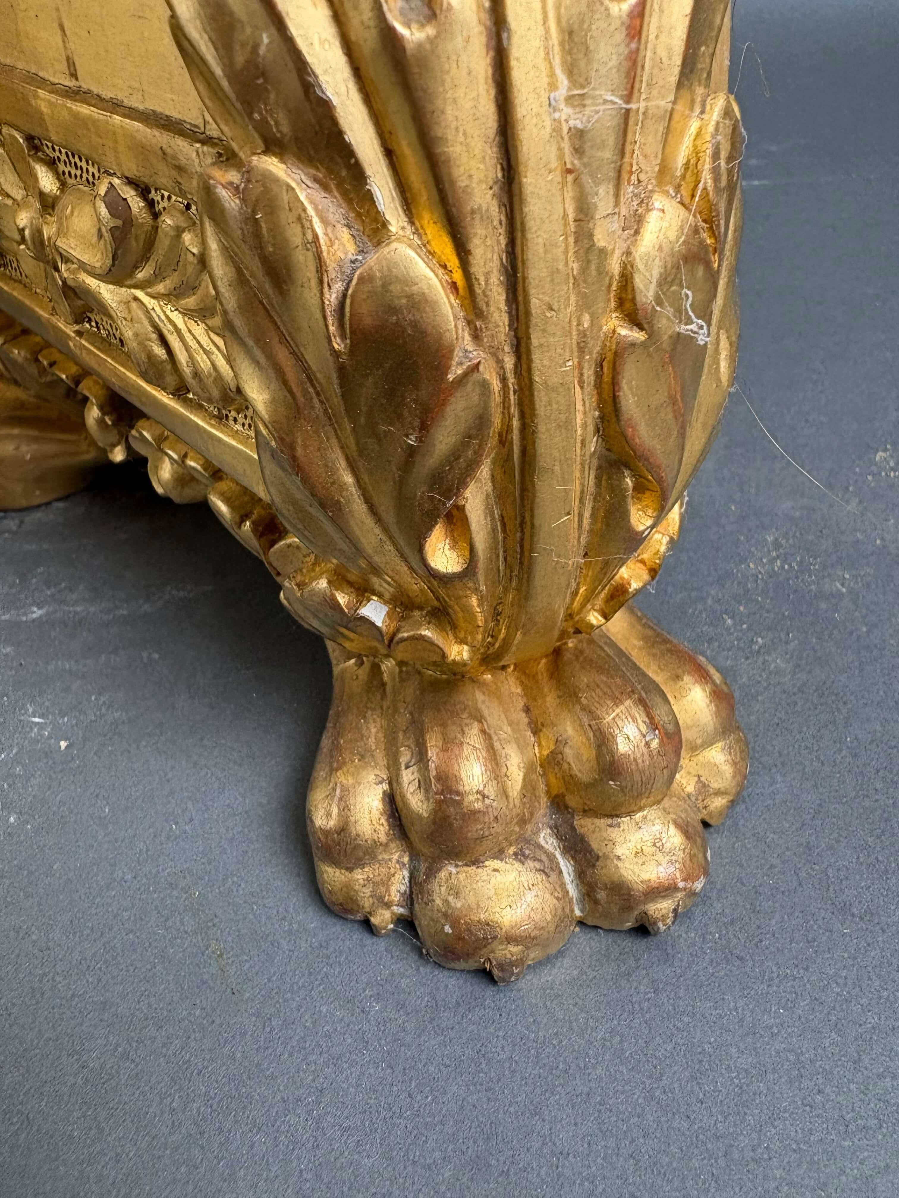 Imponente Coppia di Candelabri Portacero Legno Dorato XVIII secolo (18. Jahrhundert und früher) im Angebot