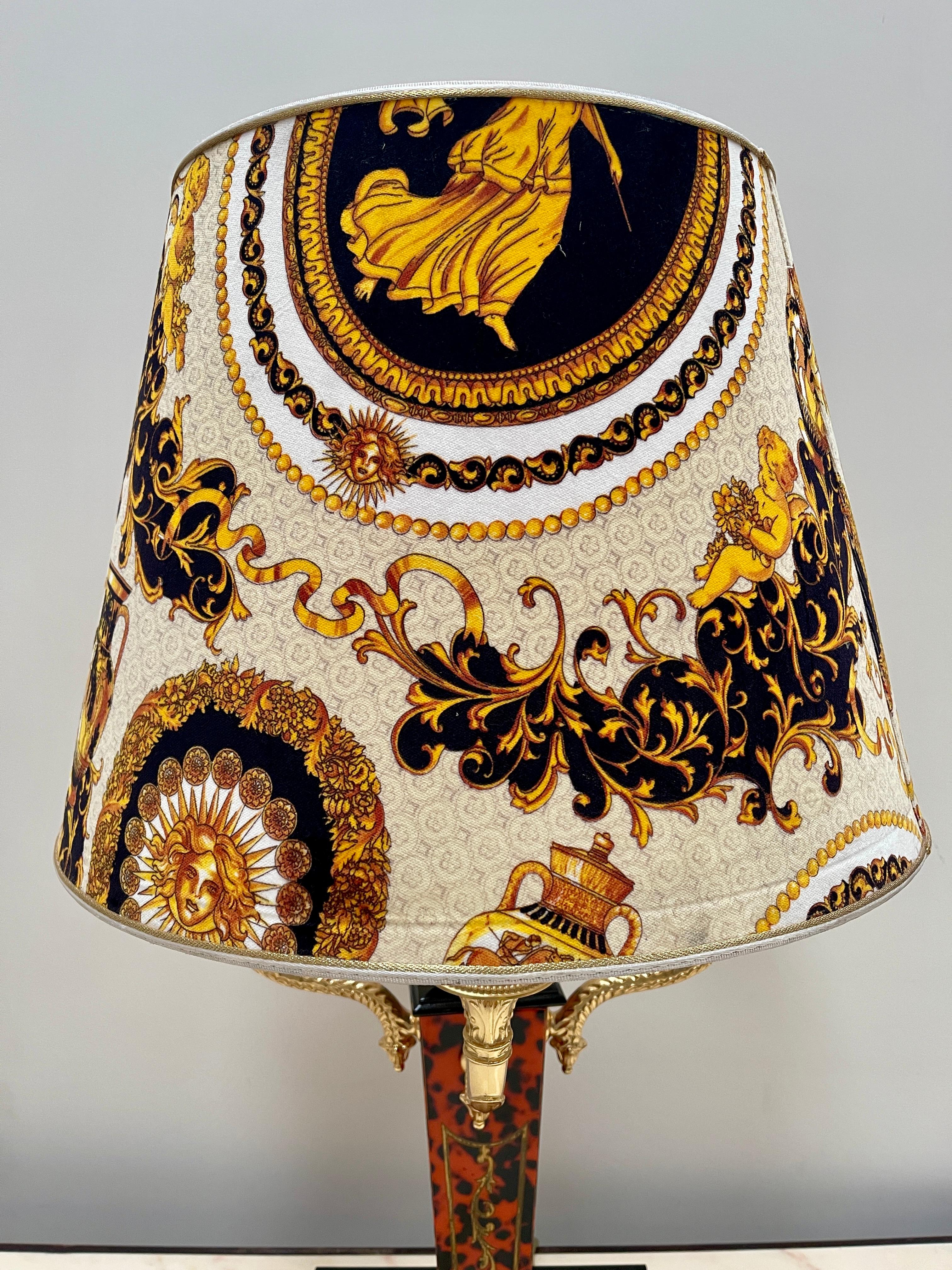 Imponente lampada da tavolo in stile Impero con paralume classico versailles, XX in vendita 3