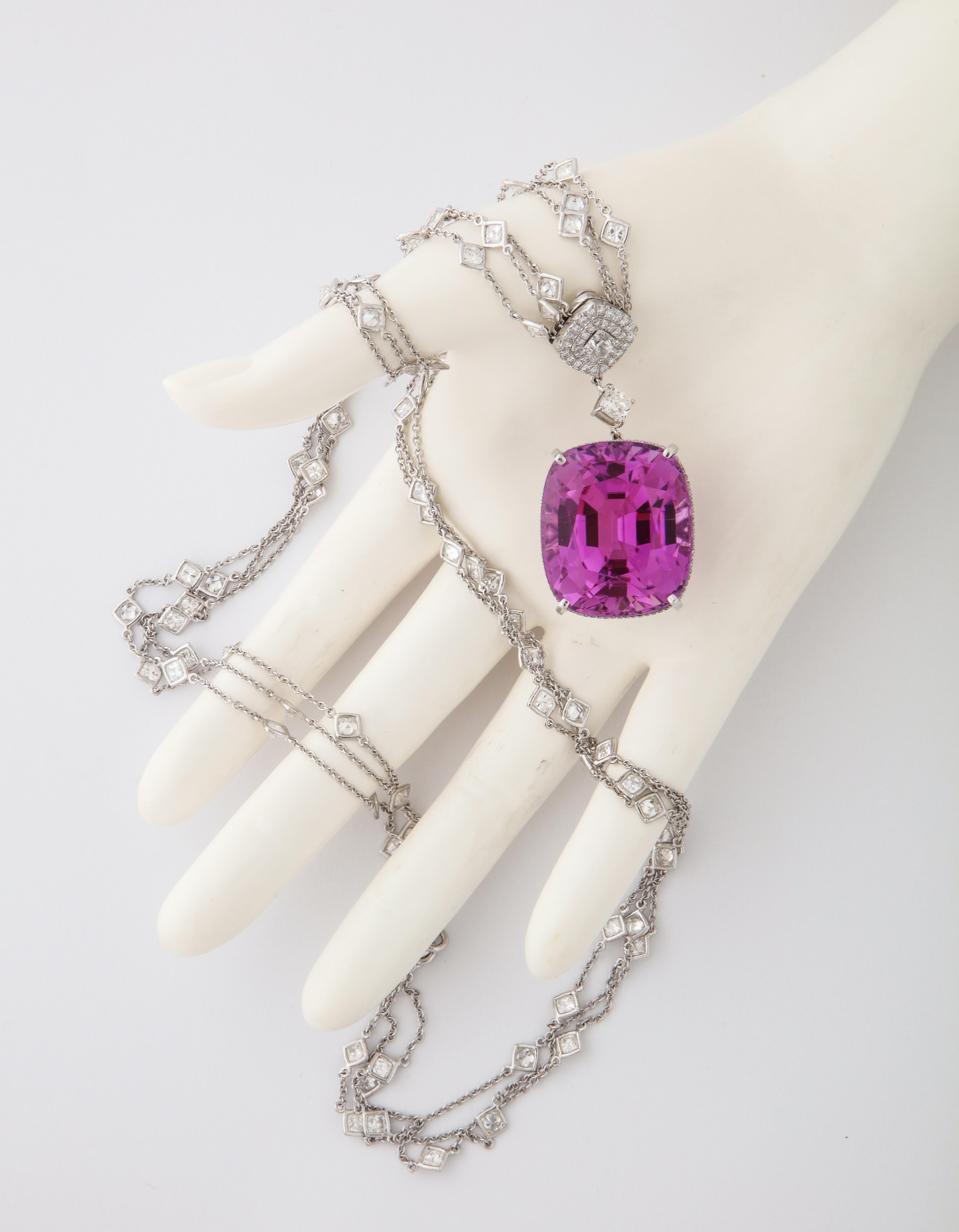 Contemporary Important 100 Carat Kunzite Diamond Necklace