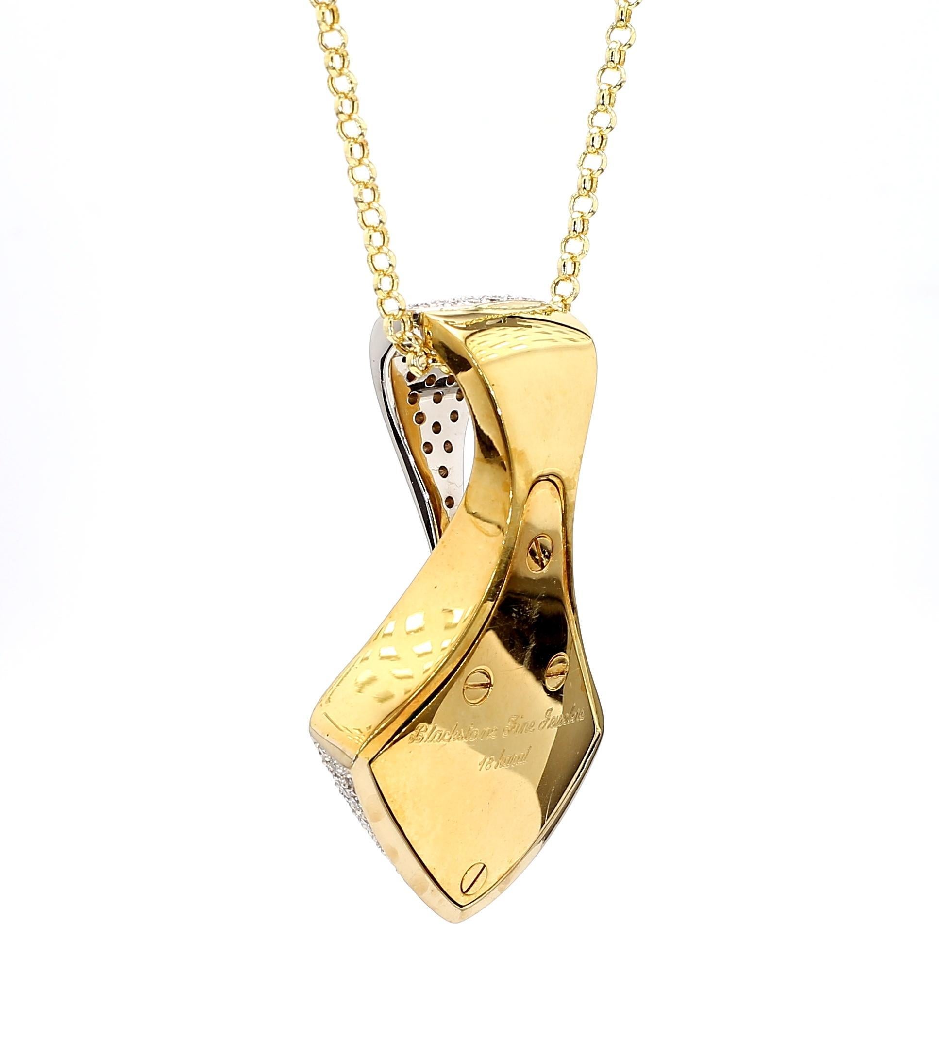 Important 11 Carat Vivid Green Tsavorite 18K Gold Pendant Necklace en vente 4