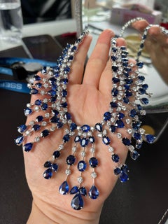 Important 121 Carats Royal Blue Sapphire and Diamond Necklace set in 18k Gold